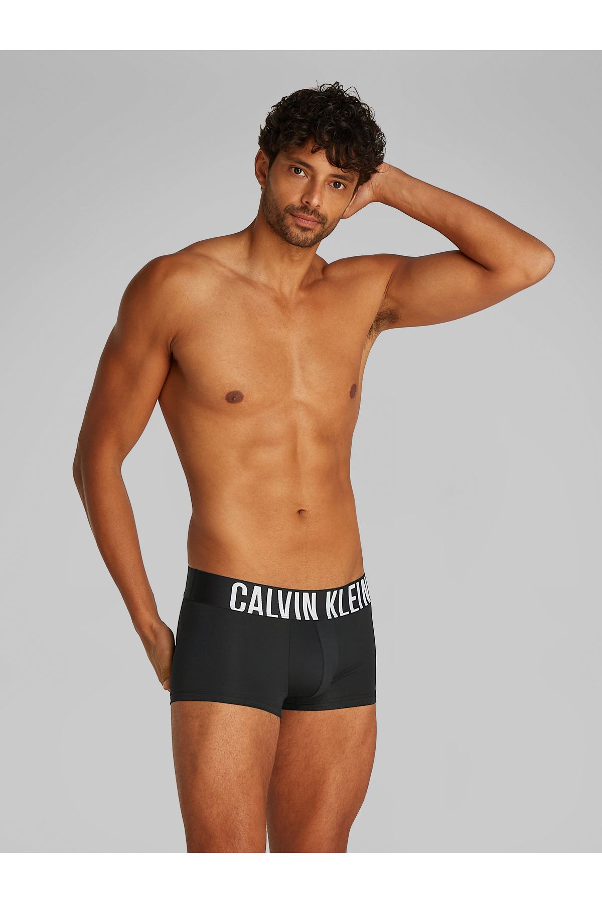 Calvin Klein-مجموعة من 3 سراويل داخلية متعددة الألوان من كالفن كلاين للرجال 2