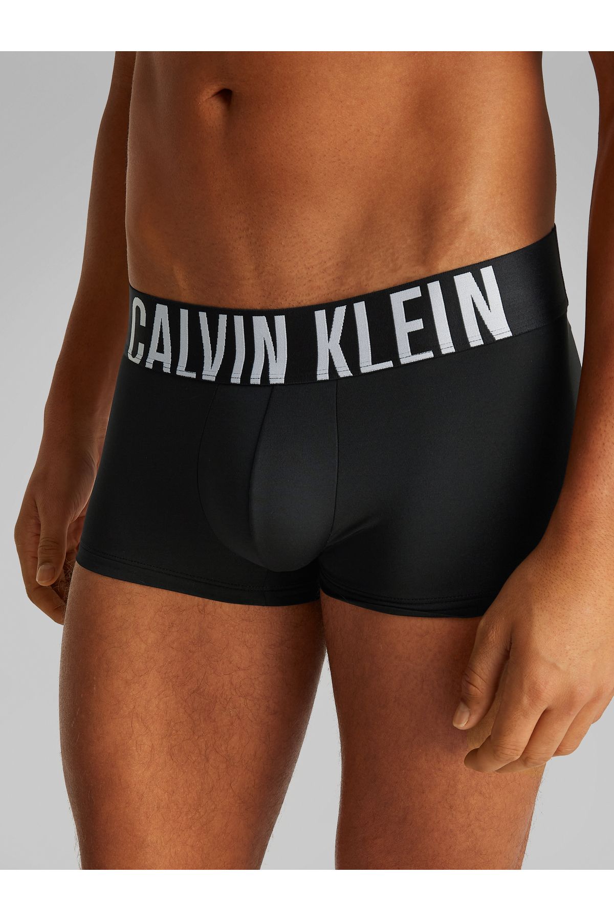 Calvin Klein-مجموعة من 3 سراويل داخلية متعددة الألوان من كالفن كلاين للرجال 4