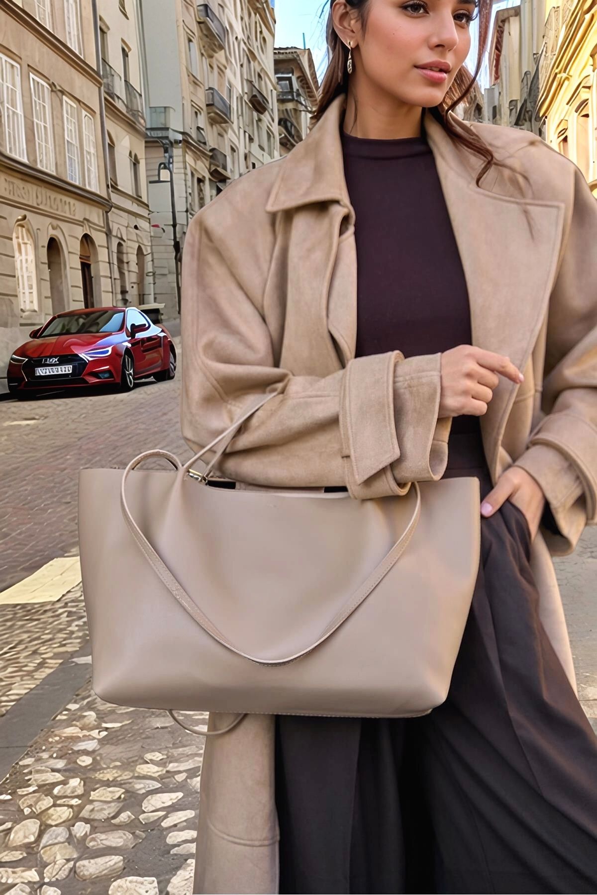 PayBuy Tokalı Tasarıma Sahip Geniş Hacimli El ve Omuz Kullanımına Uygun Modern Tote Çanta