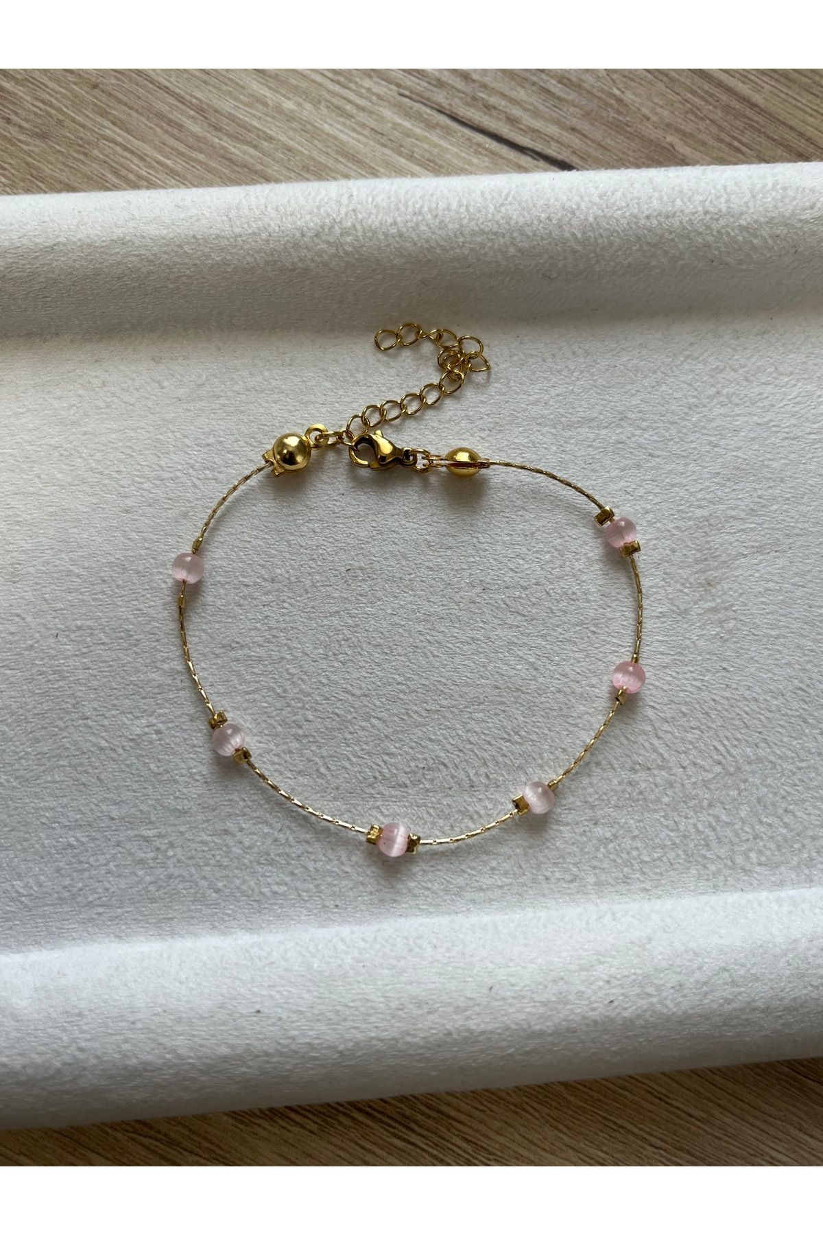 Pel Design Minimal Pembe Kedi Gözü El Yapımı Altın Kaplama Bileklik