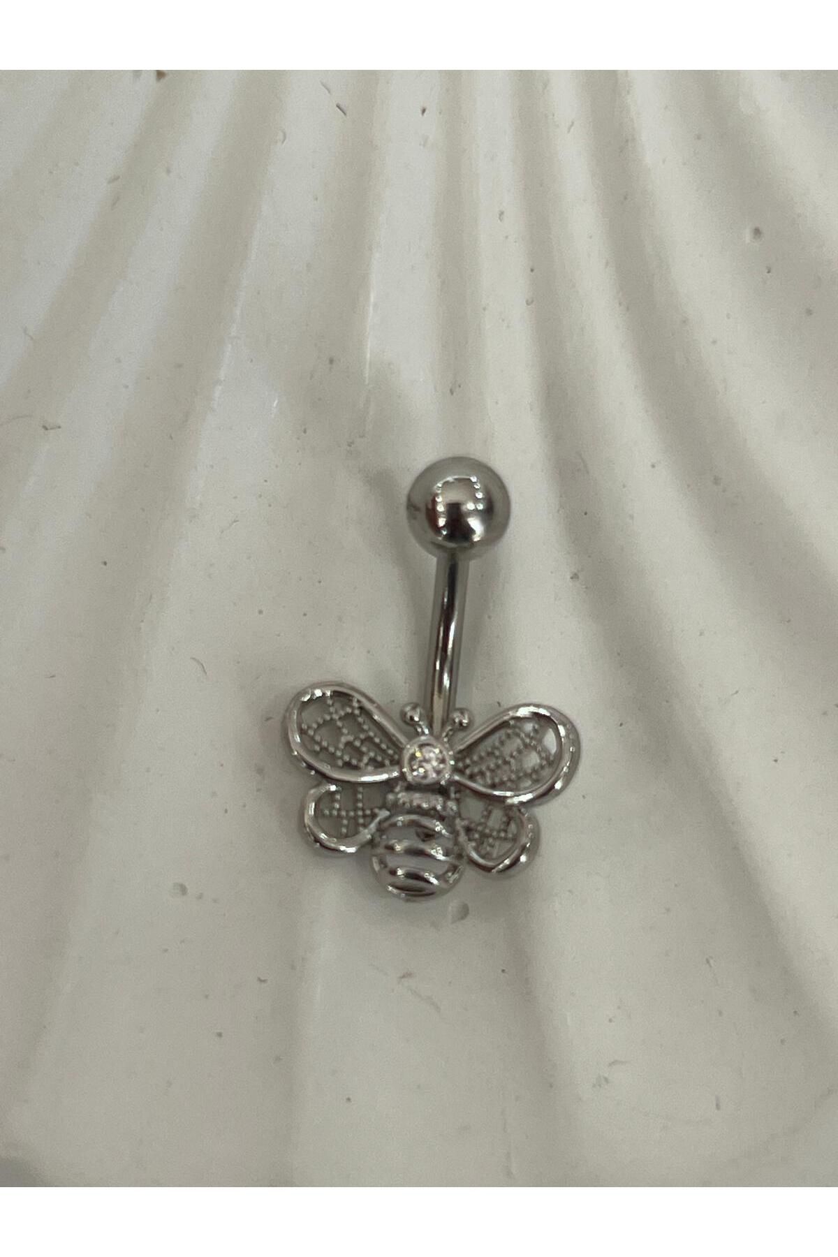 Meri Göbek piercing