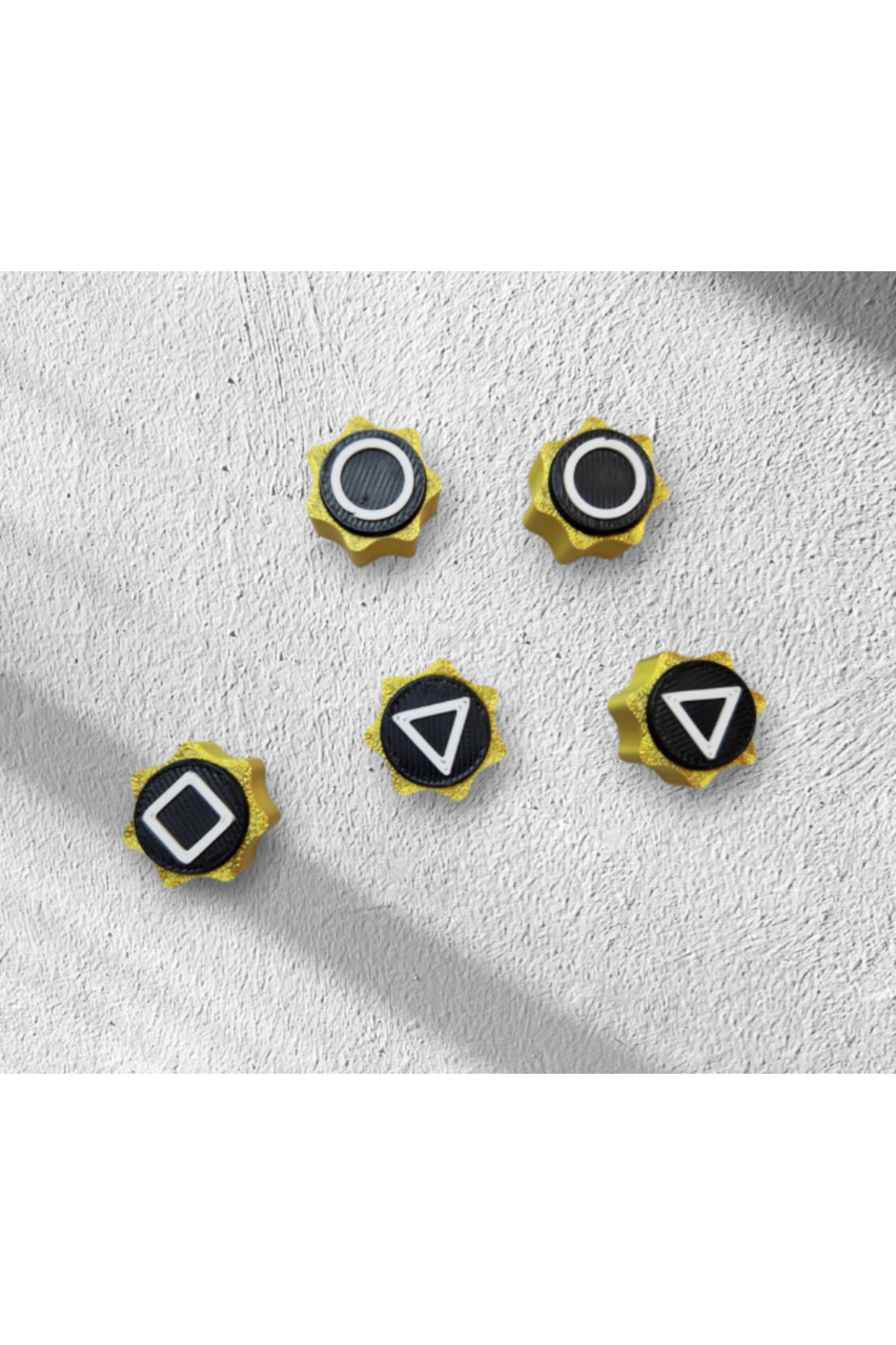 OEM-Gold and black Gonggi game set with stand and keychain 3DONE MODELS, Squid Game, 3D printed 3