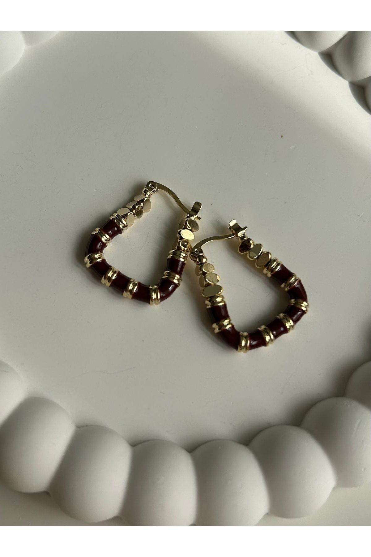 Hillshine Bordo Mineli Gold Renk Çelik Küpe