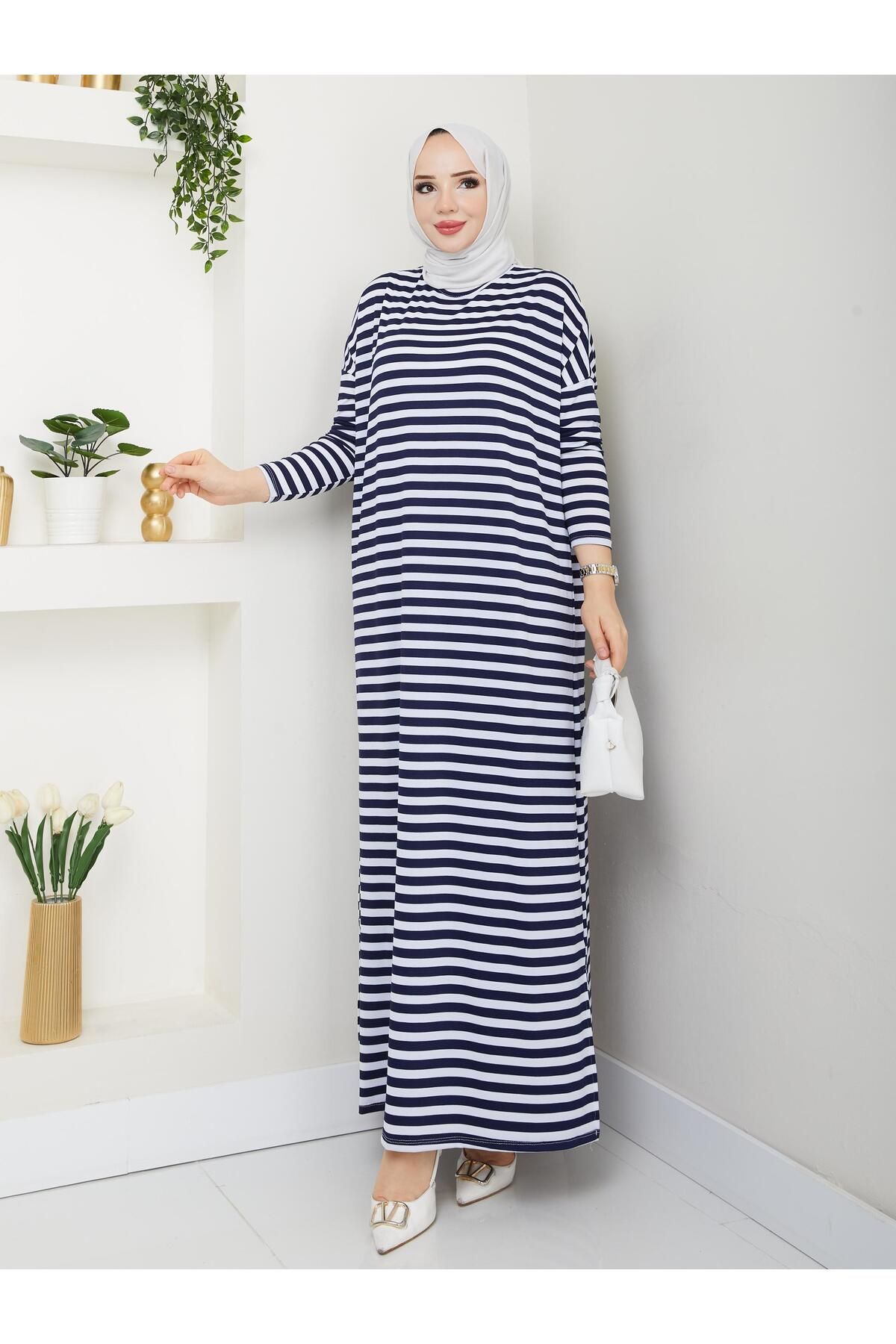 MODAMÜNASİP-Our Striped Viscose Combed Cotton Dress with a Fabric That Doesn'T Define the Line of the Hat 2