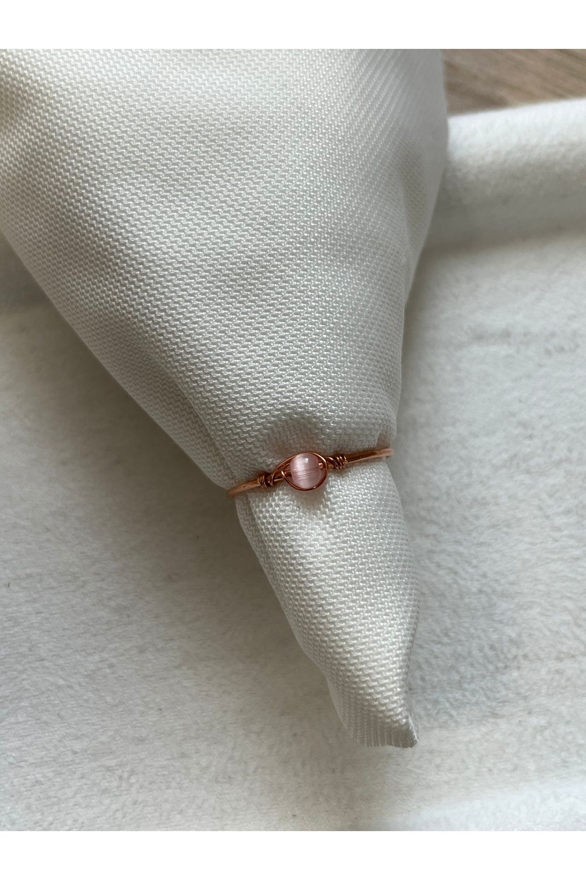 Pel Design Minimal Pembe Kedi Gözü Ayarlanabilir Bakır Renk Tel Yüzük