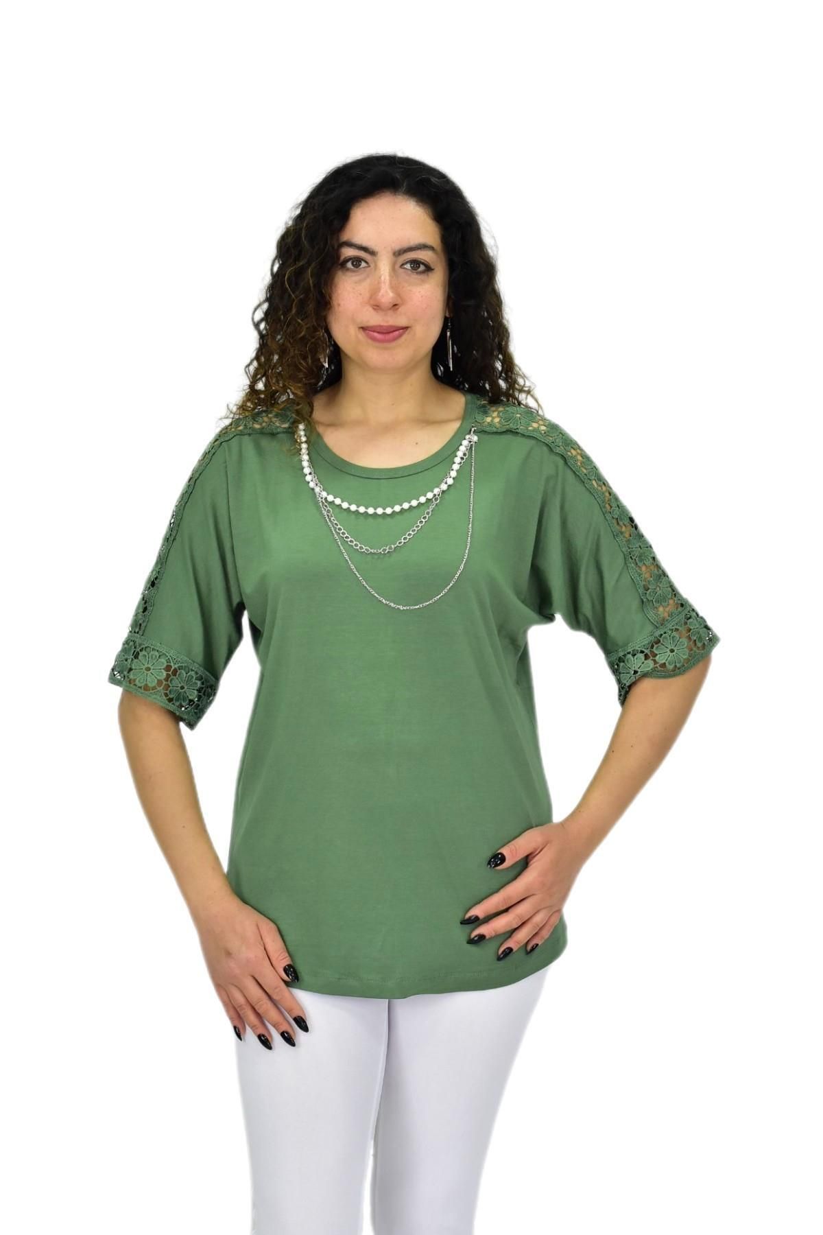 Caftan Kadın Kısa Kol Baskılı Bluz BGL-ST04708