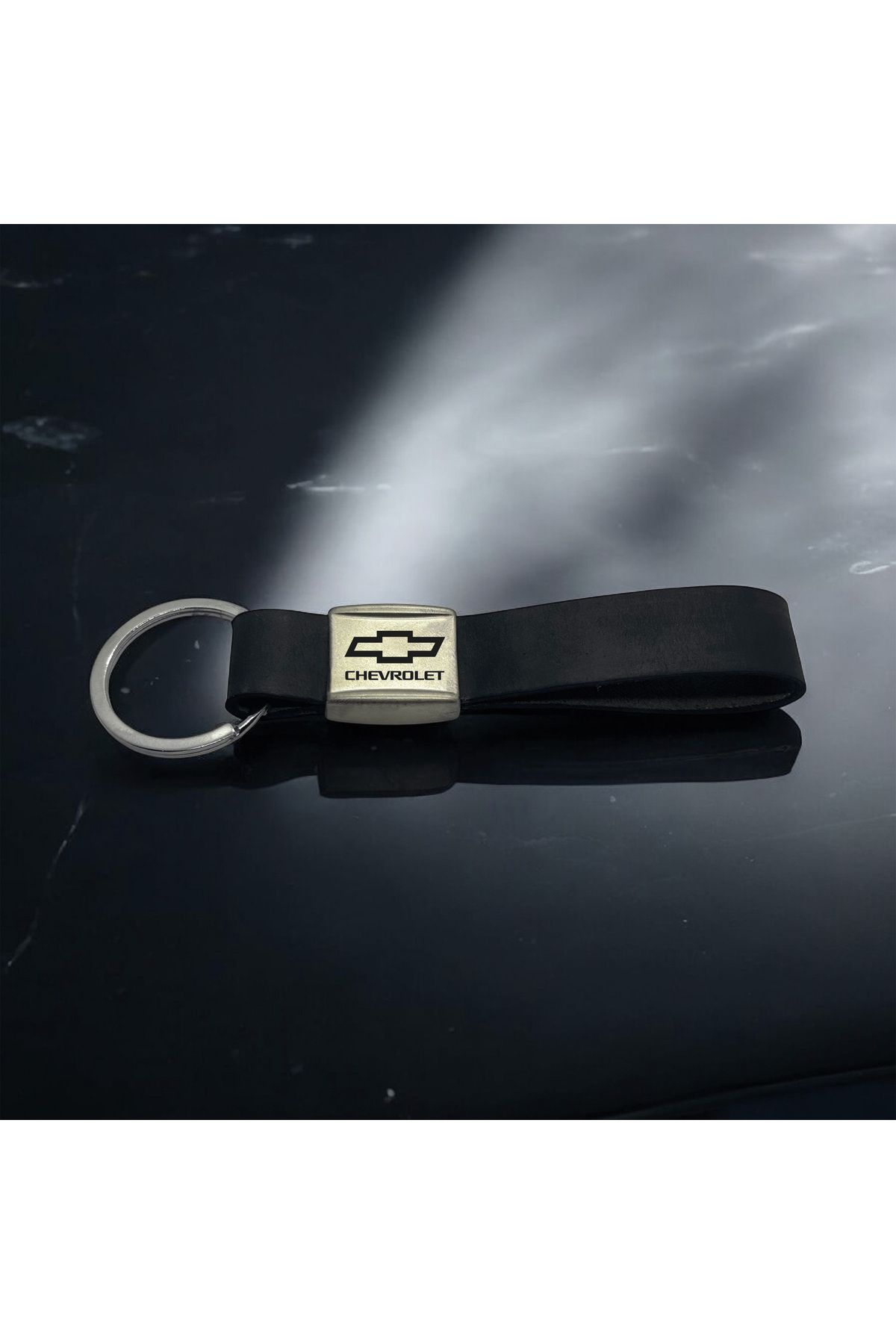 gastromarka Chevrolet Logolu Çelik Gövdeli Siyah Hakiki Deri Araba Anahtarlığı