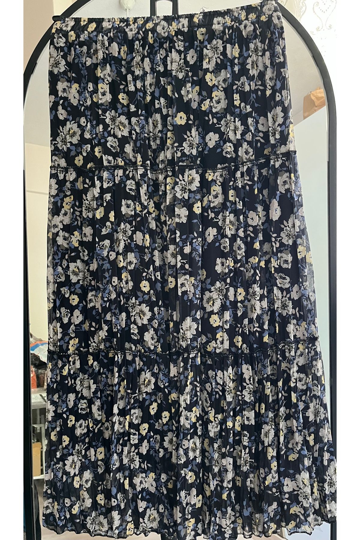 viyan butik Çiçekli tül etek
