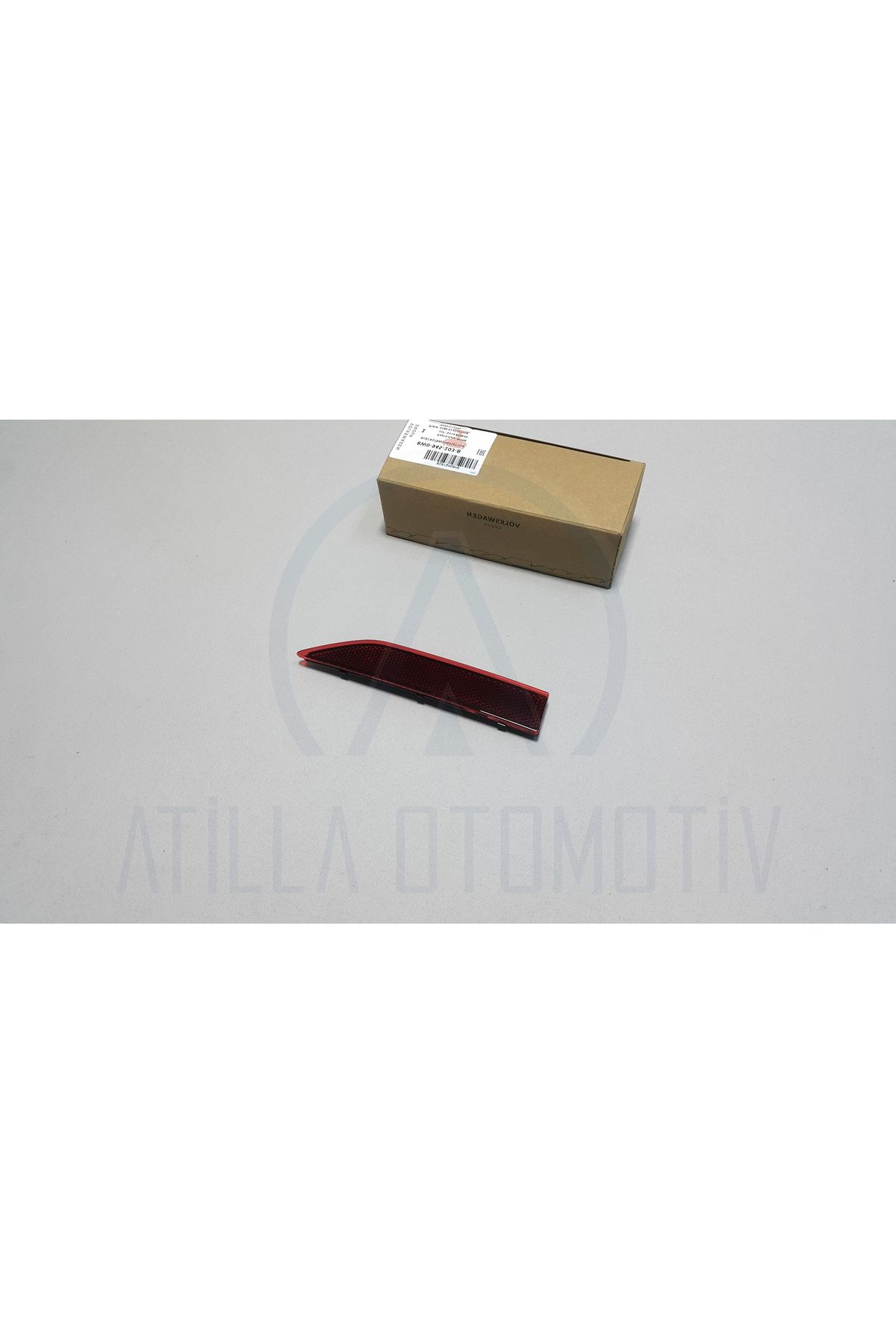 Aftermarket AUDİ A4 8W B9 2016-2024 ARKA TAMPON REFLEKTÖRÜ İÇ SAĞ OEM