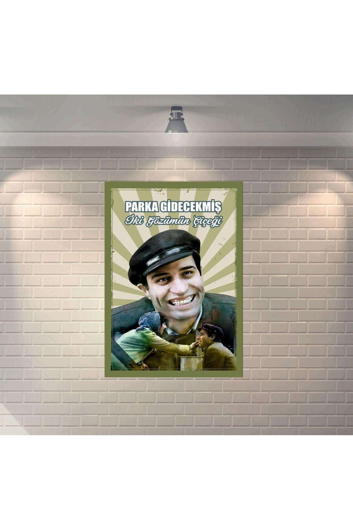 BBO REKLAM Kemal Sunal Parka Gidecekmiş İki Gözümün Çiçeği Retro MDF Duvar Dekarasyon Tablosu