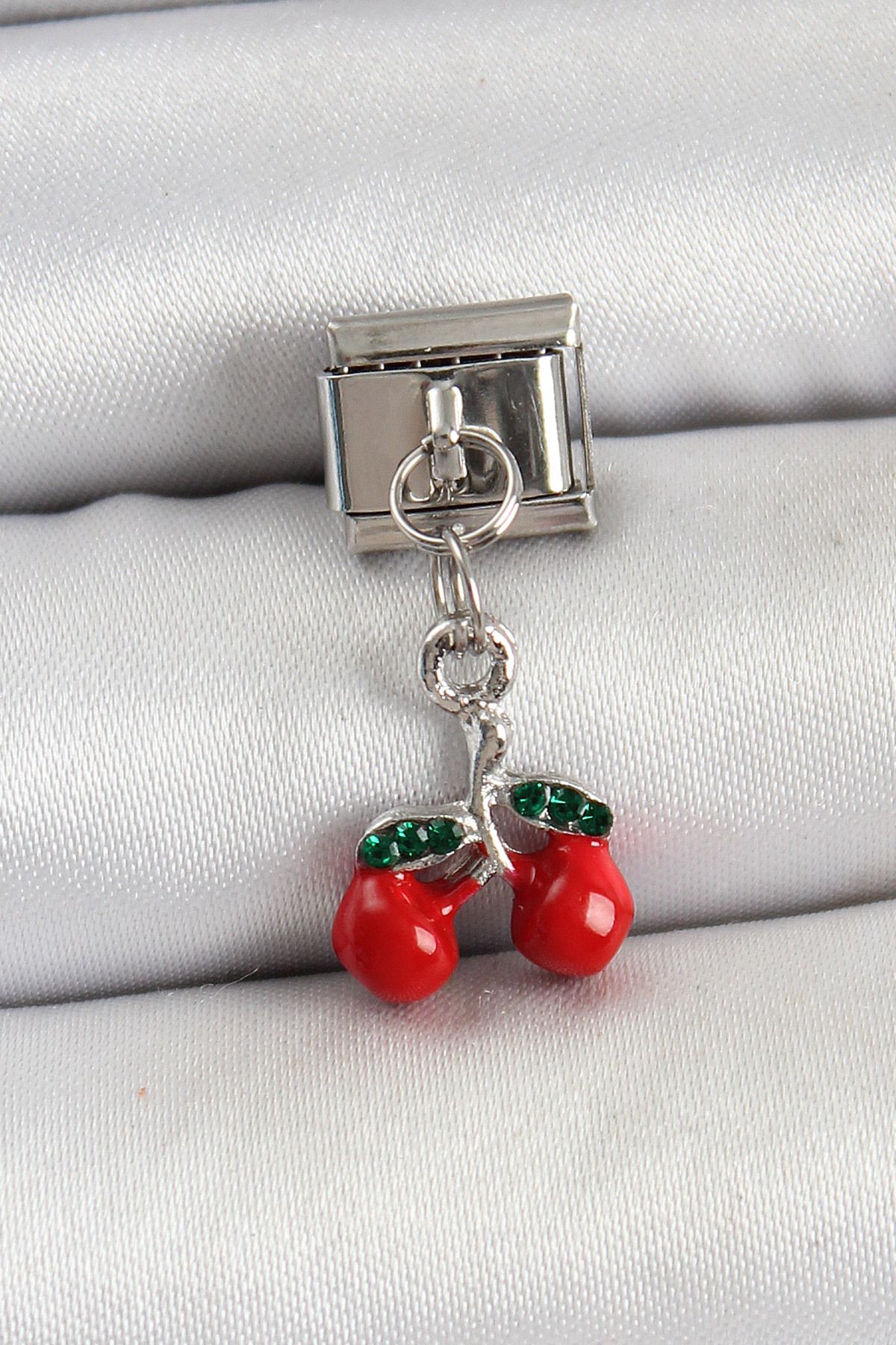 Angel Of Life 316L Çelik Sallantılı Kırmızı Kiraz Model Gümüş Renk Nomination Charm - TJ-BC1443