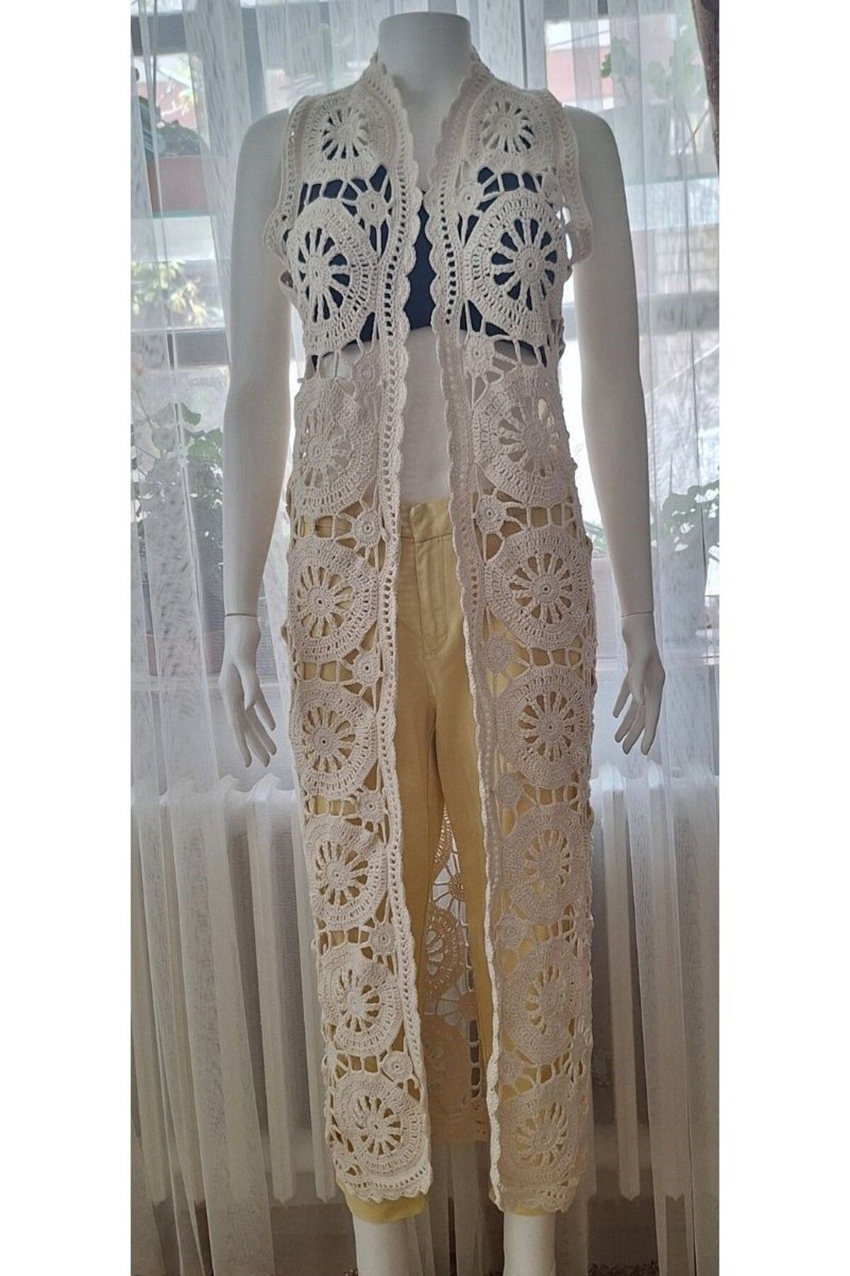 Butik KADIN KREM RENGİ , MPAMUK İPTEN ,MOTİFLİ , YAZLIK UZUN PAREO , HAND MADE EL ÖRGÜSÜ
