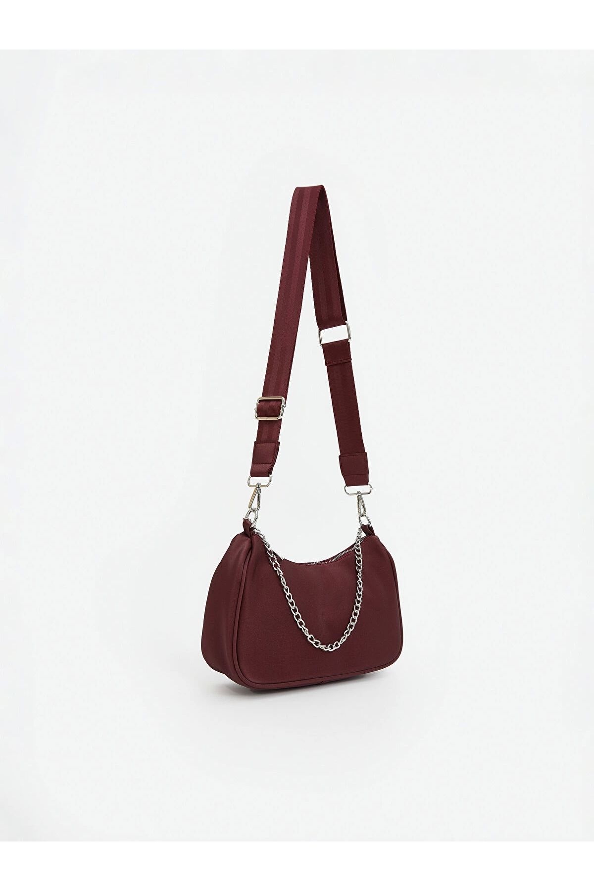 LC Waikiki LCW ACCESSORIES Bordo Zincir Detaylı Kadın Baget Çanta