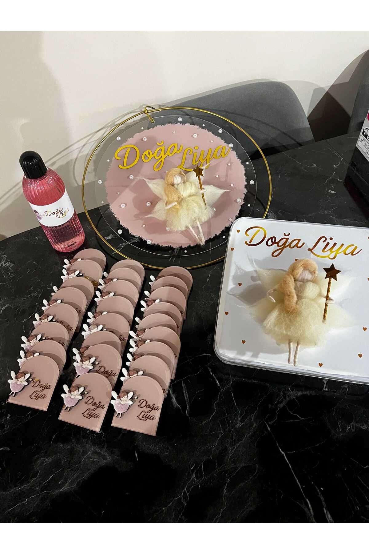 TWİN COLLECTION Keçe Bebek Pleksi Kapı Süsü - Hediyelik Magnet - Çikolata kutusu - Kolonya Set