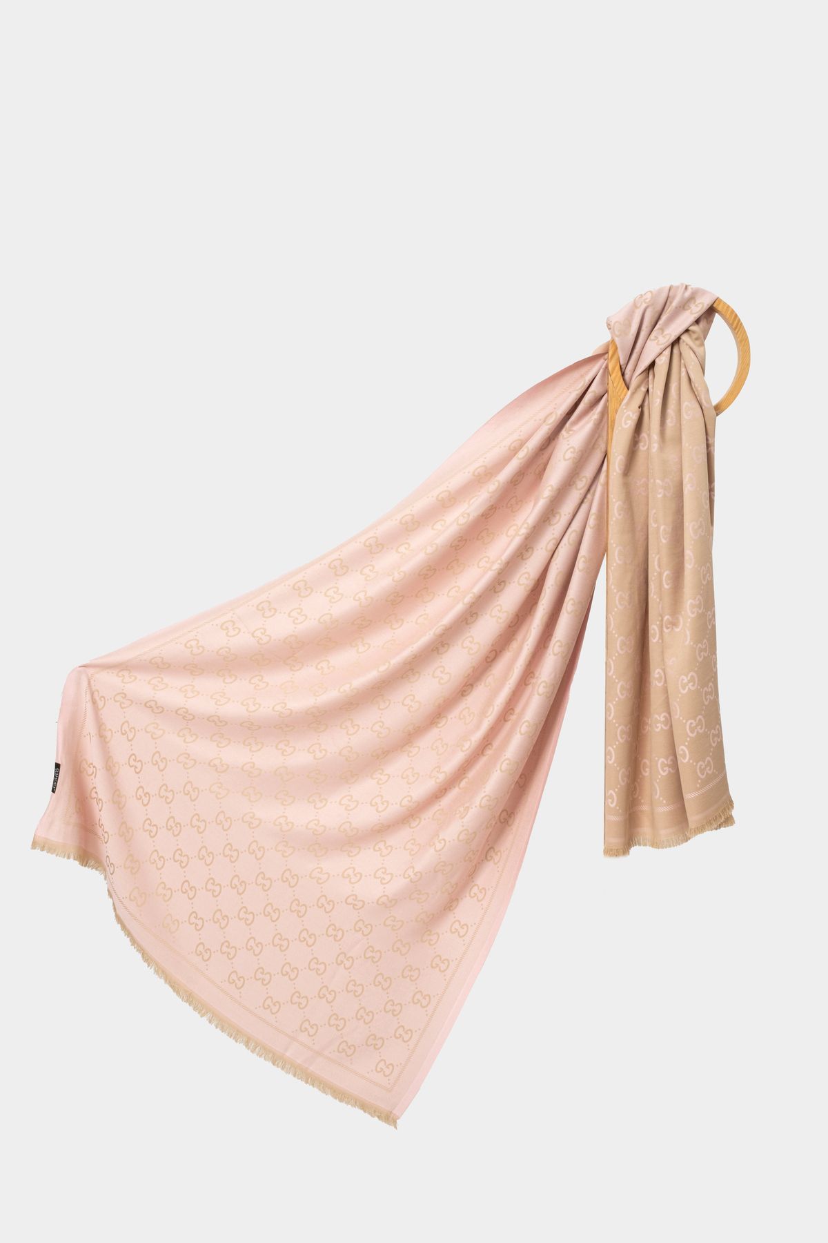 Gamzely Marka Model Eşarp