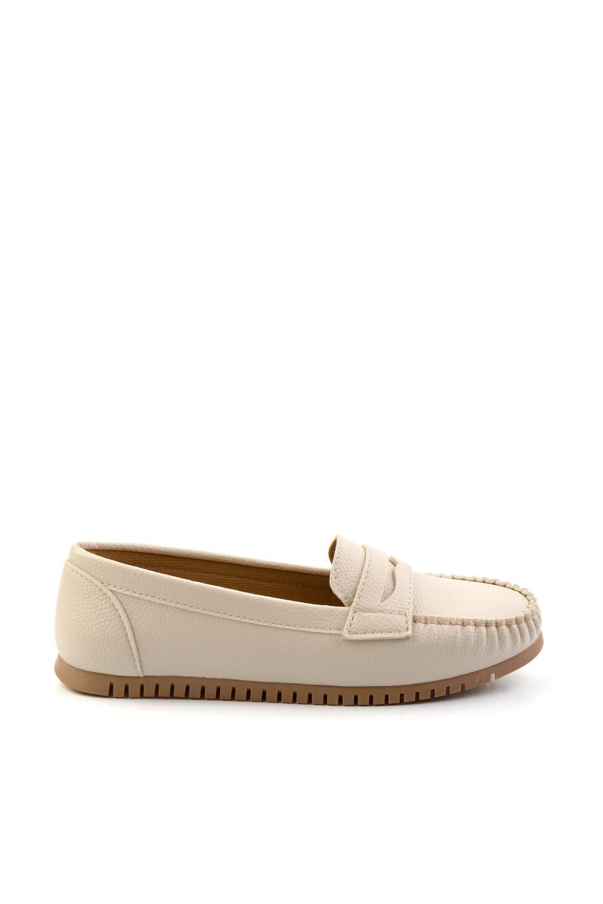 Bambi Bej Kadın Loafer Ayakkabı K01542010909