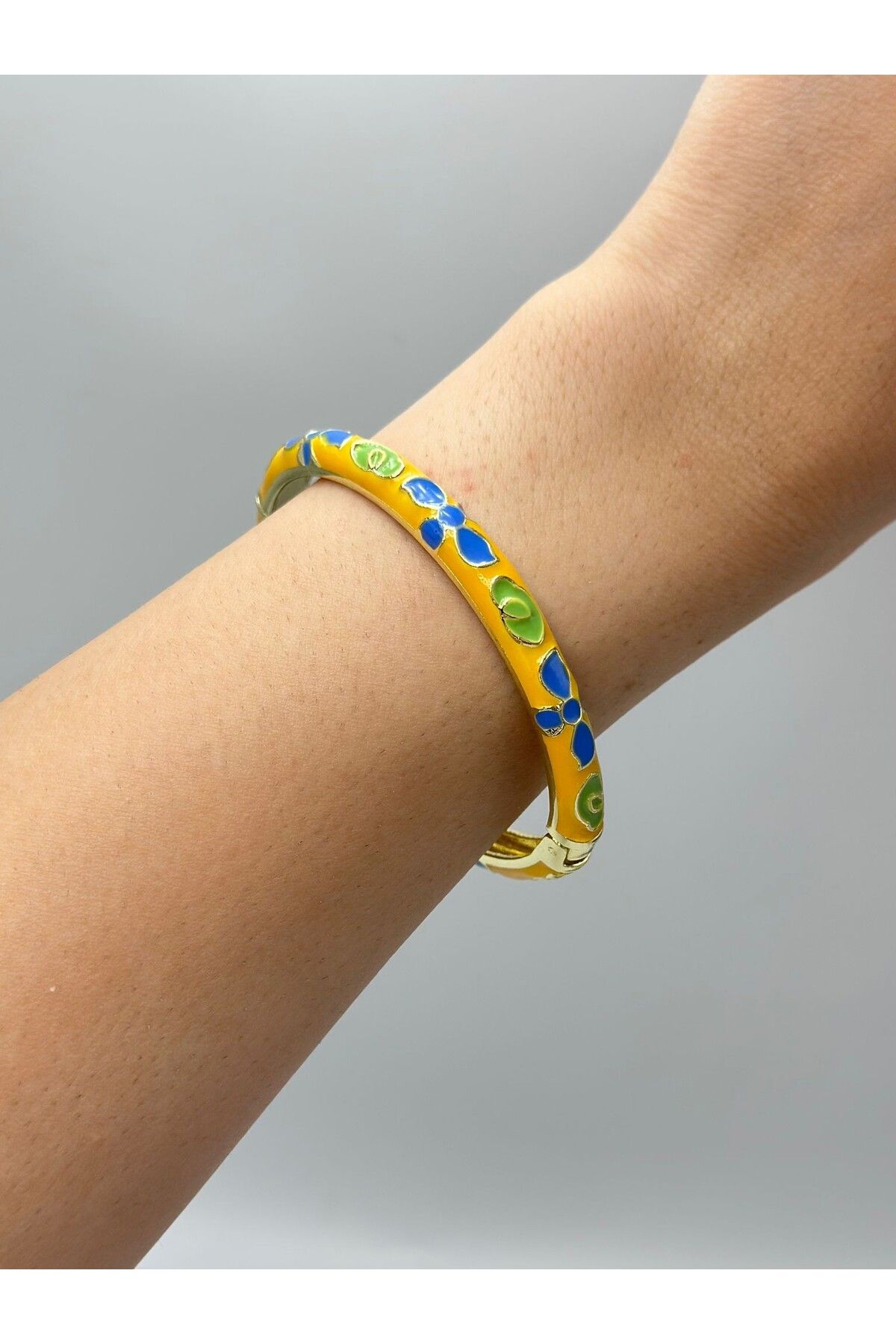 MyladyAccessoriess Sarı Çiçek Detay Çelik Kelepçe