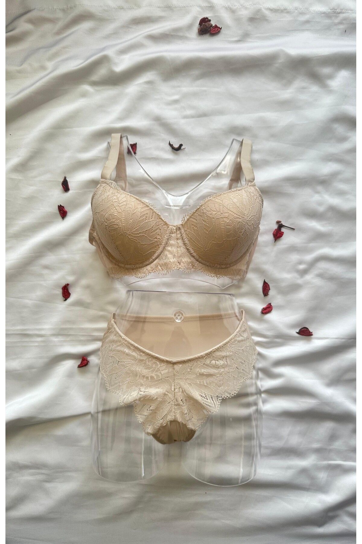 White Lady Ten Rengi Destekli Dantelli İç Çamaşır Takım