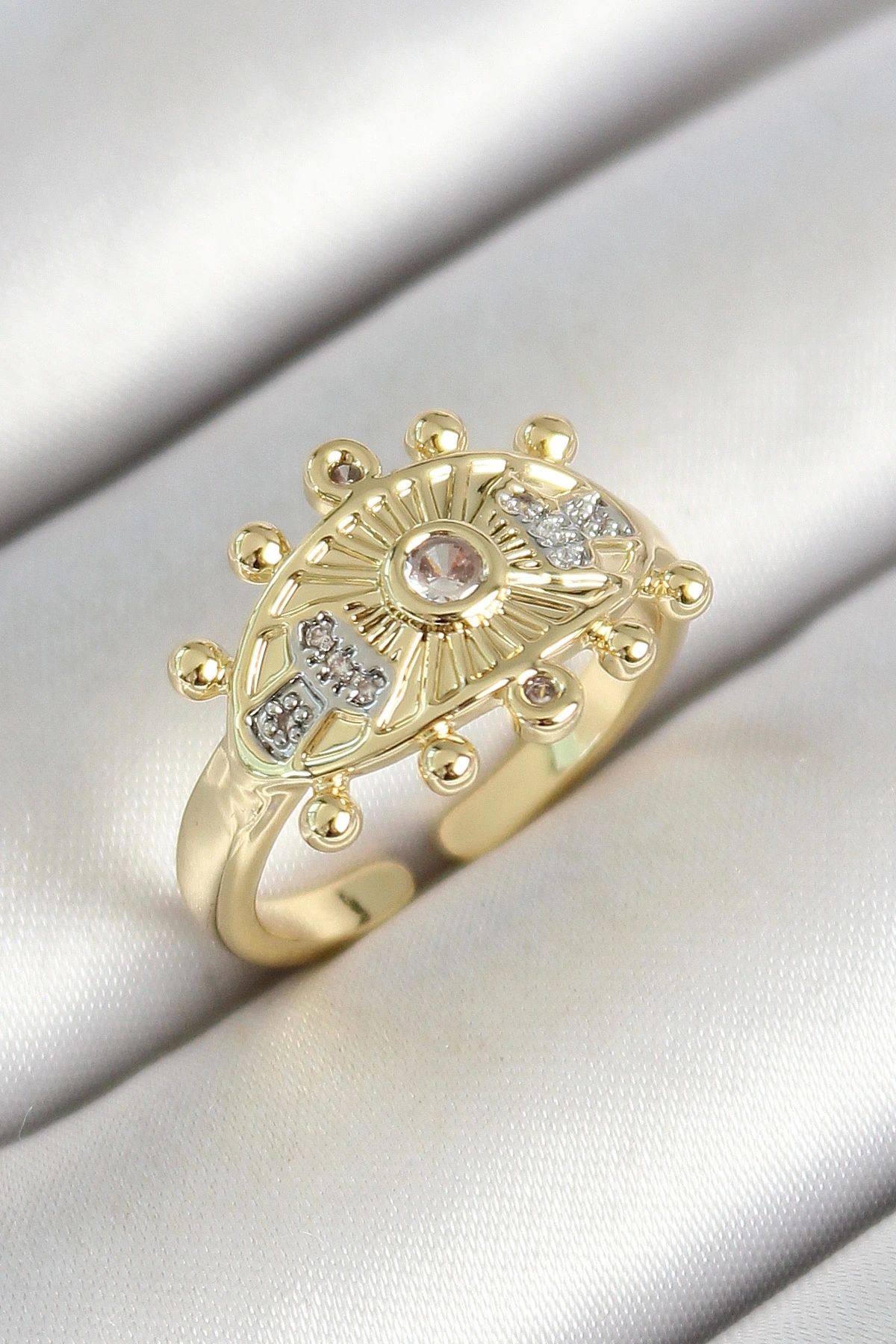 OurStyles Pirinç Göz Figürlü Zirkon Taşlı Gold Renk Ayarlanabilir Kadın Yüzük - TJ-BYK3786