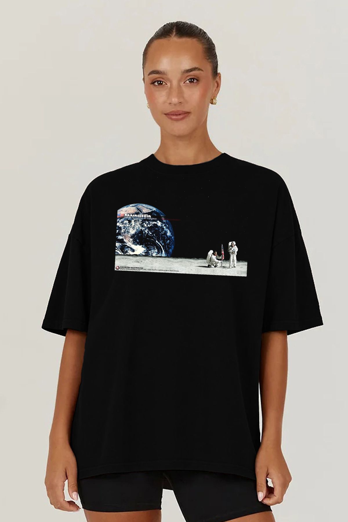 MODA Rammstein Astronot Moon Ay Baskılı Oversize Kalıp Siyah Geniş Bol Kesim Kadın Tişört