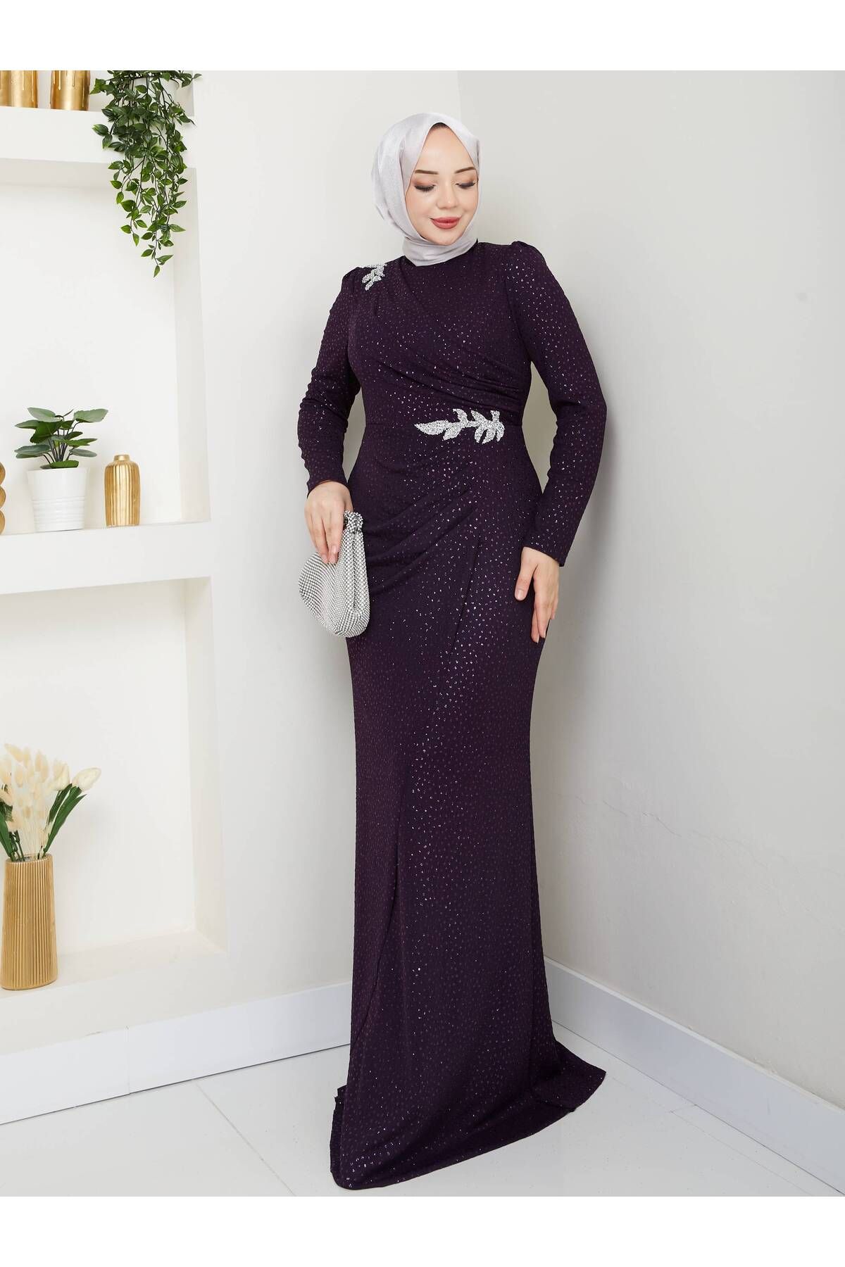 Halezademoda TESETTÜR ABİYE MASAL