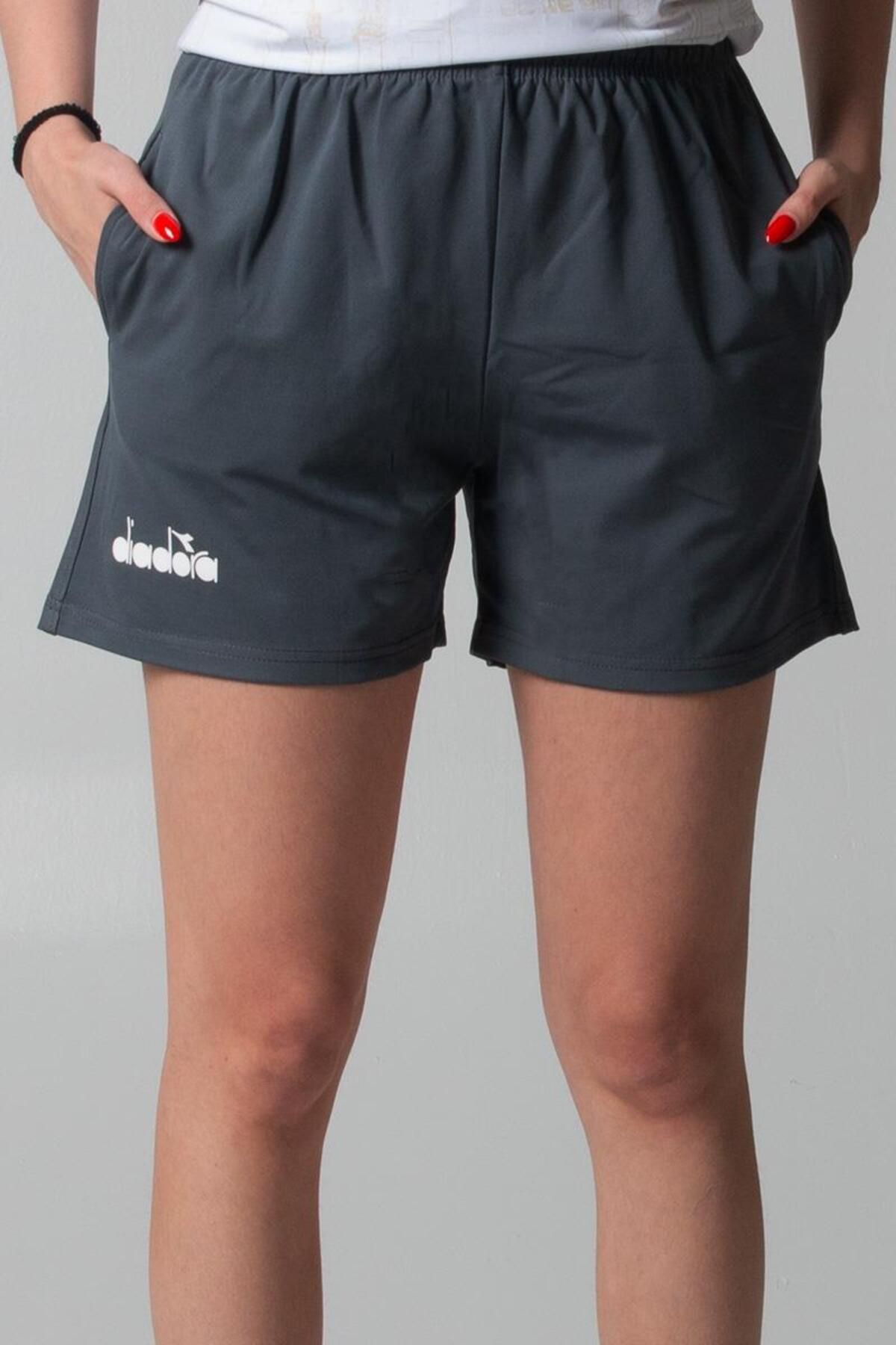Diadora Kadın Kamp Şortu Siyah