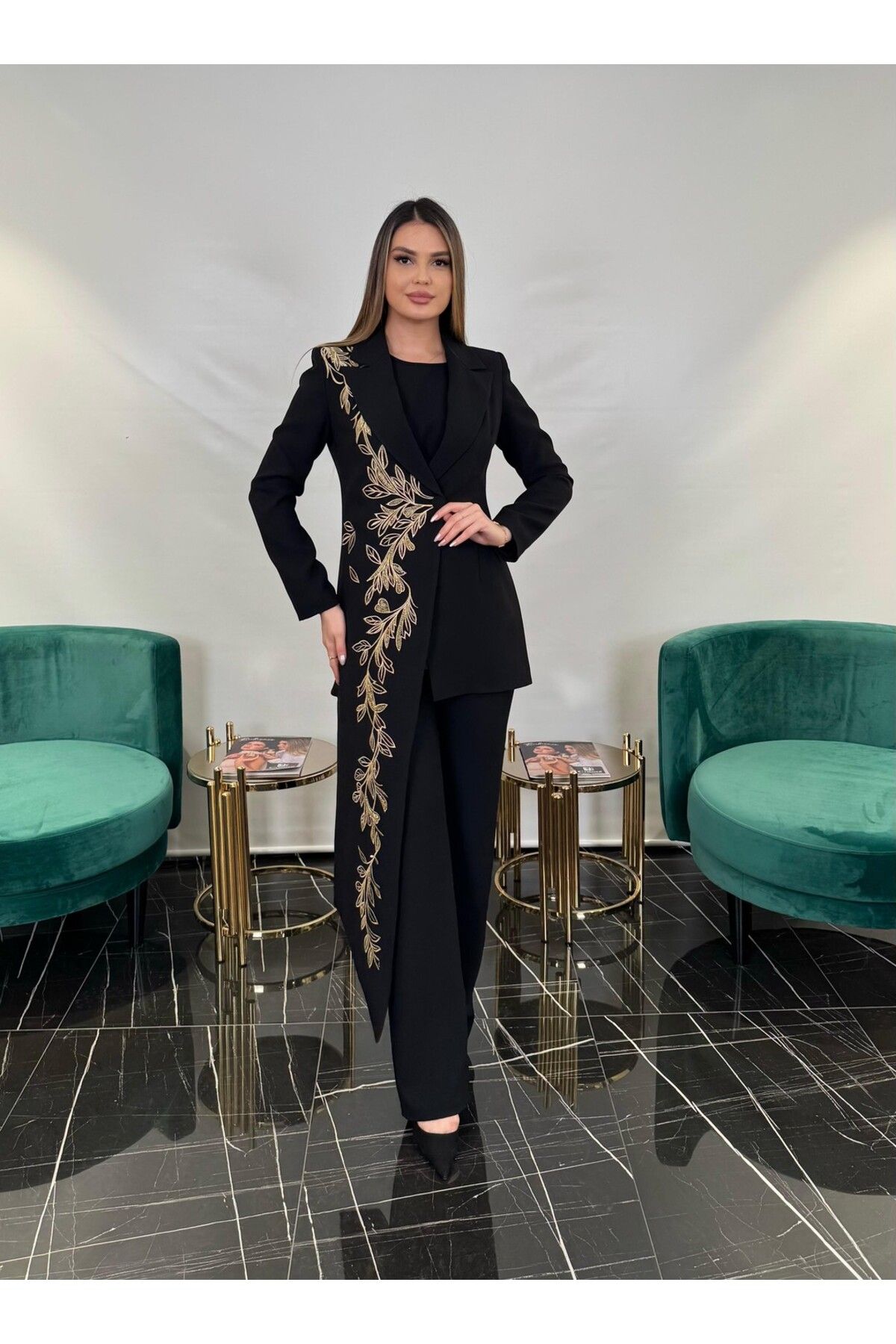 White Corner 3248 NAKIŞ İŞLEMELİ TAKIM