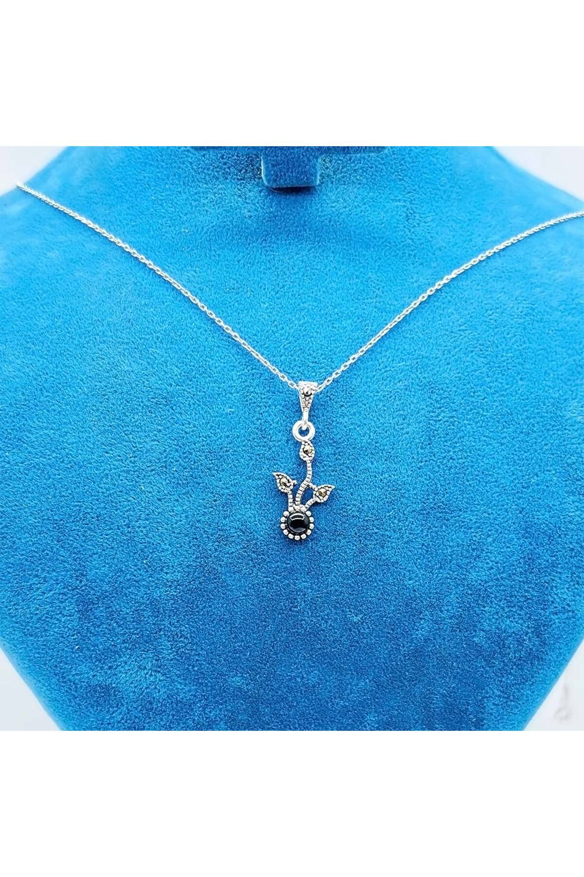 tesbihpasaji Yaprak Model Oltu Taşı İşçilikli 925 Ayar Gümüş Kolye