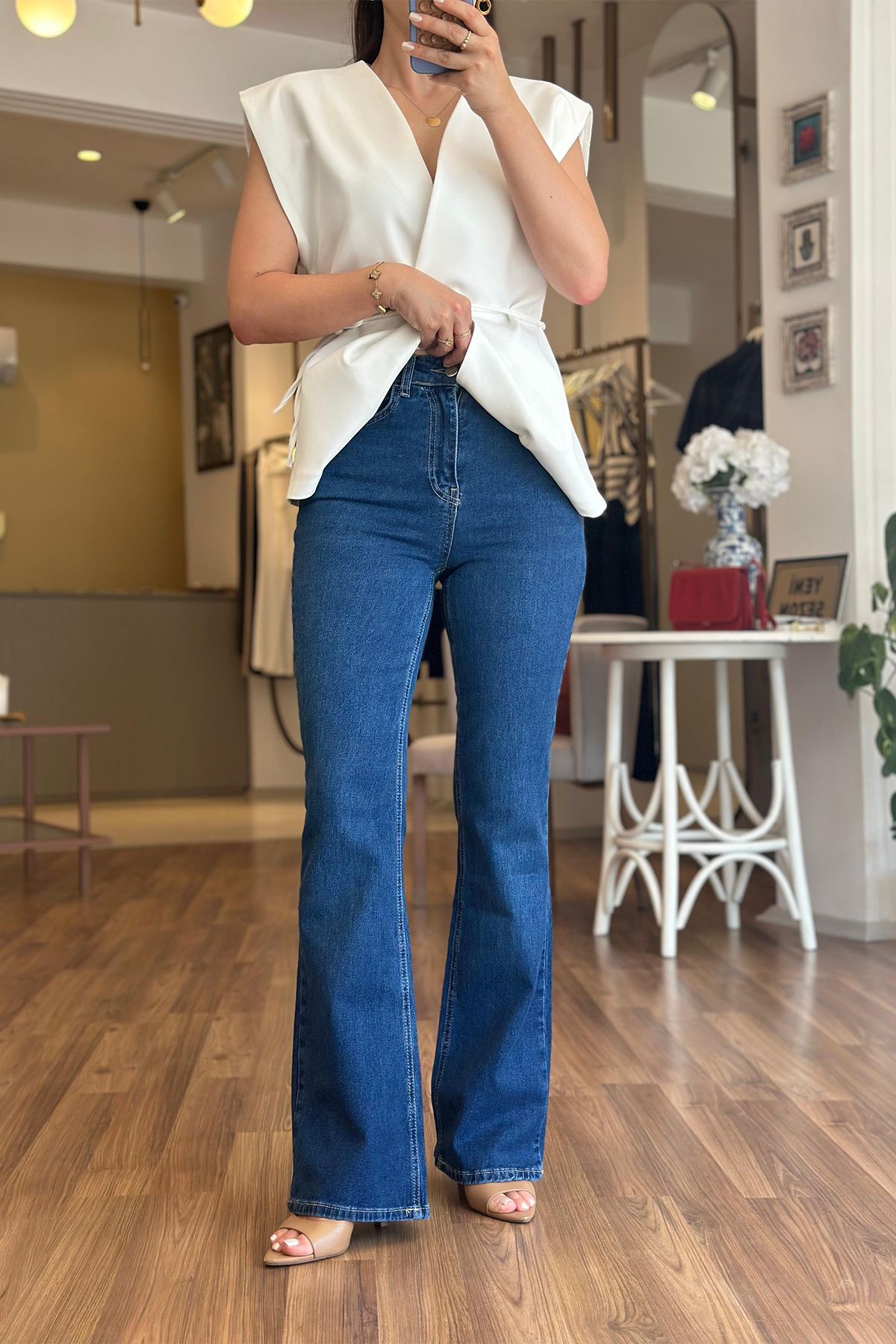 Unique Boutique Lacivert Yüksek Bel Likralı Flare Jean