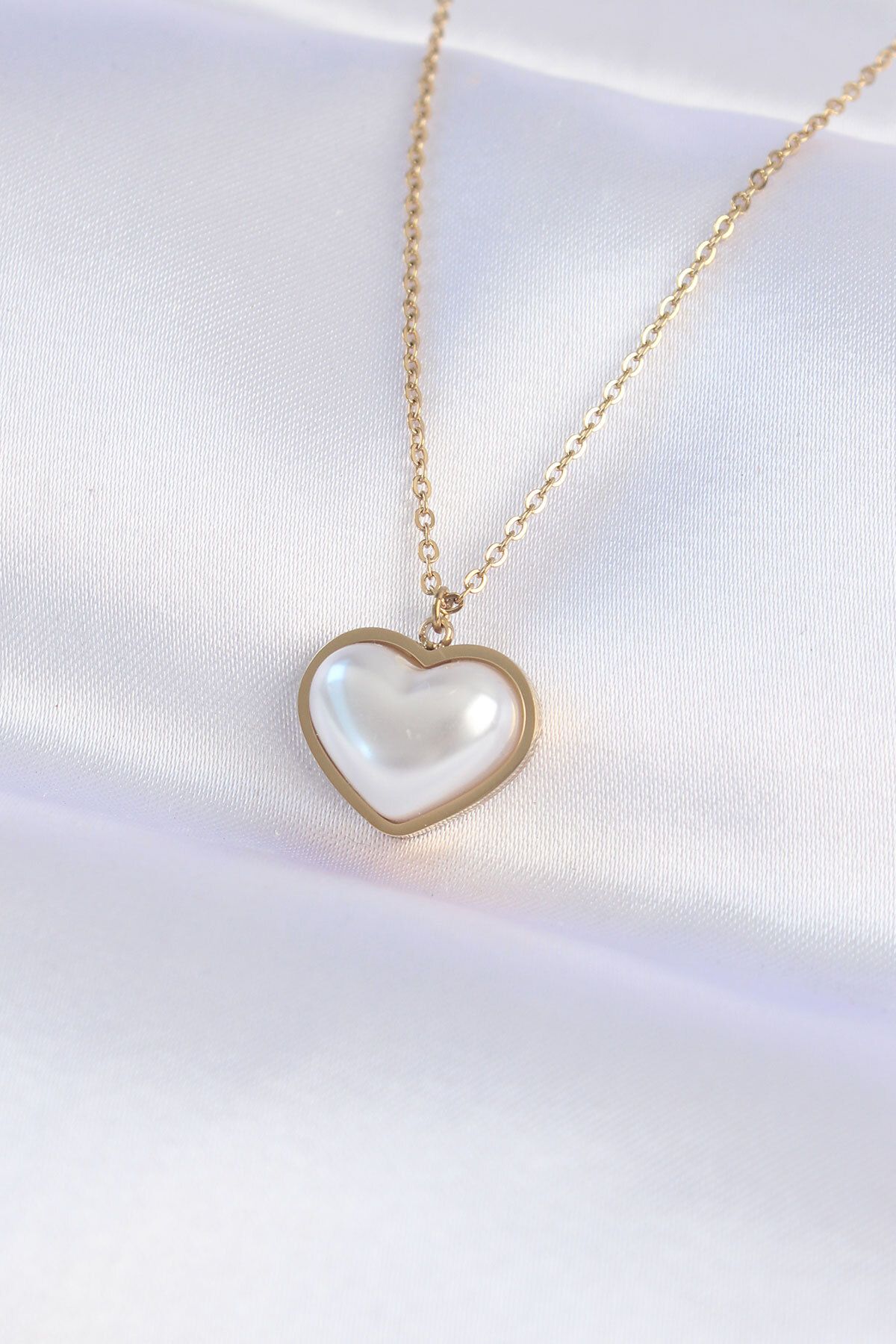 Angel Of Life 316L Çelik Zincir Gold Renk Beyaz Taşlı Bubble Kalp Kolye - TJ-BKO8737