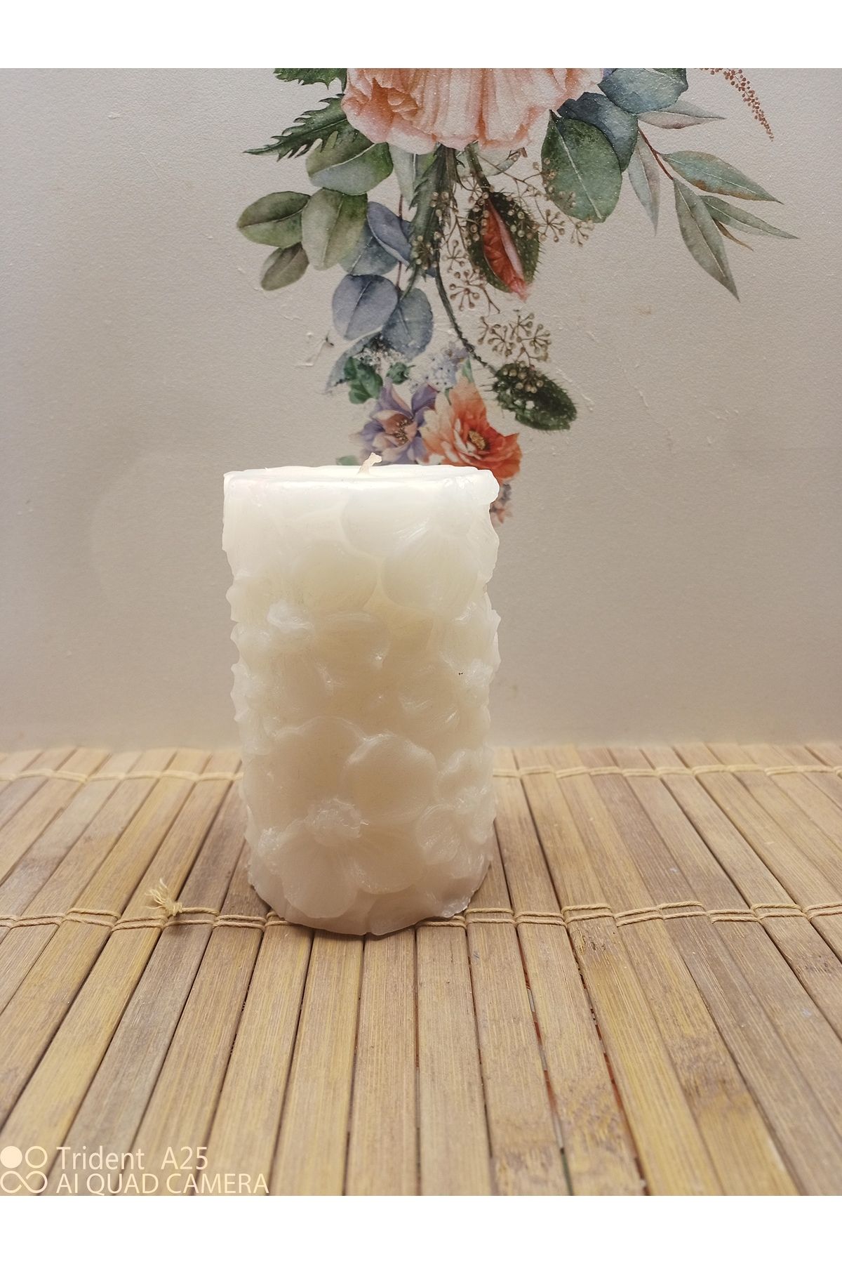 MADE SOYA WAX ÇİÇEK DESENLİ AROMA TERAPİ KOKULU MUM