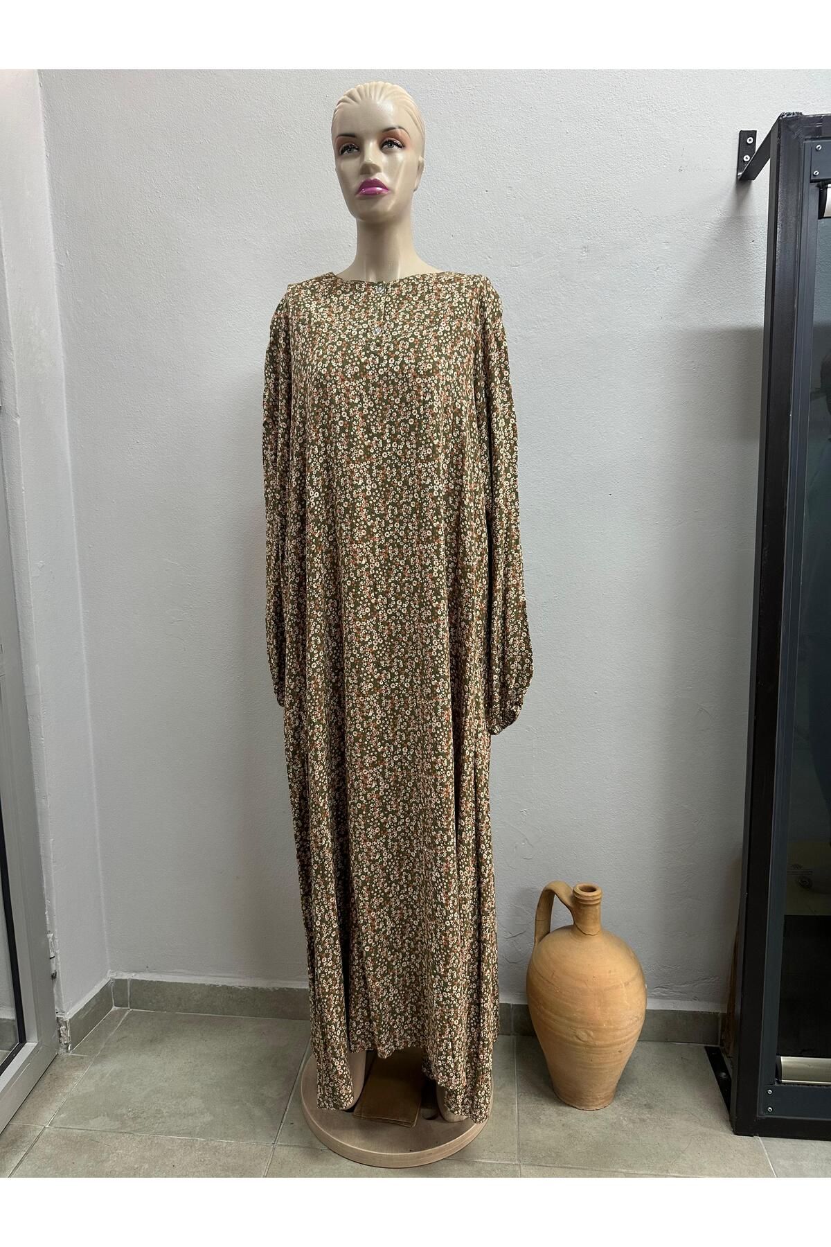 Zülal İthal Kumaş, Yuvarlak Yaka, Lastik Kol, (63*2=126 cm. Göğüs/ Boy 139 ölçü YOK.