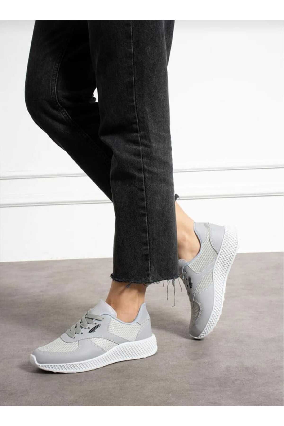Butik KOPYA - Kadın Erkek Unisex Kalın Taban Yazlık Fileli Hafif Rahat Esnek Taban Sneaker Spor Ayakkabı