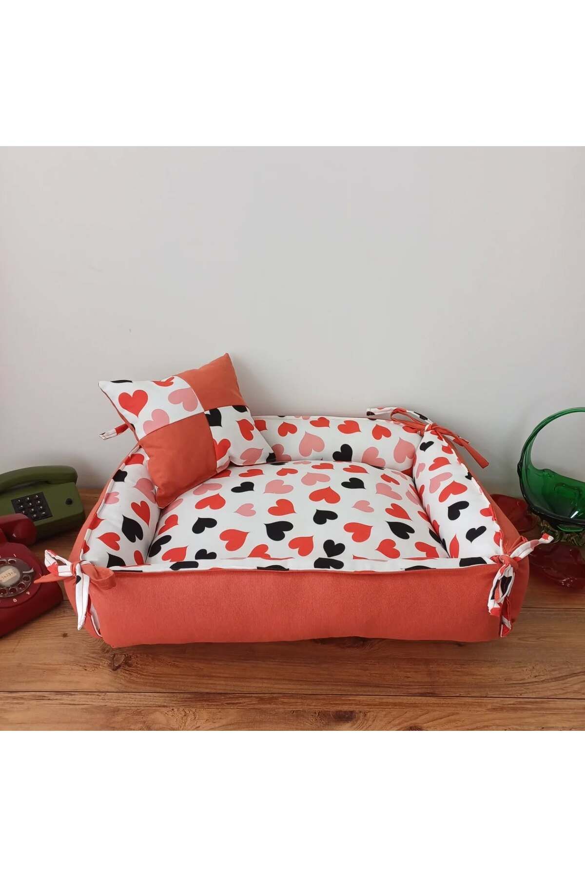 Tüylü Tükkan 55*65 CM KEDİ KÖPEK YATAĞI KİREMİT KALPLİ