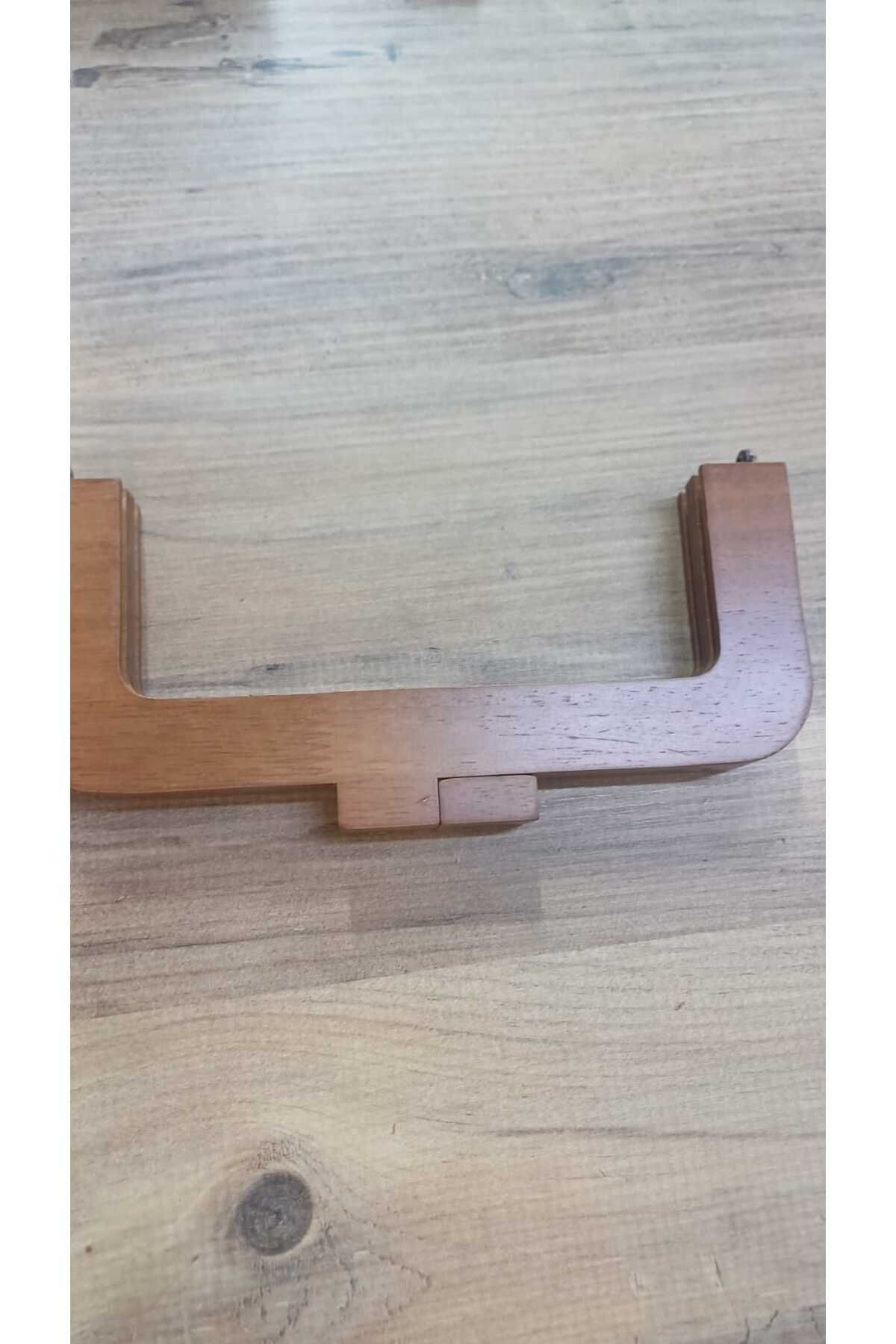 KAR KÜRESİ Çanta Aksesuar 20 Cm Kare Başlıklı Ahşap Burs