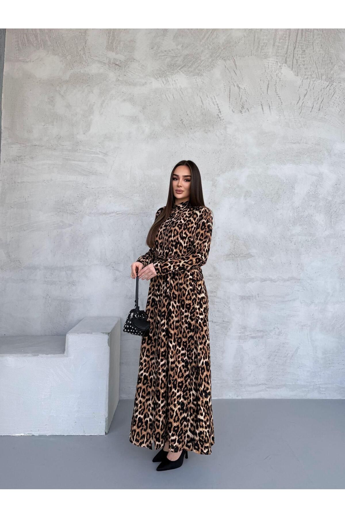 Anna Moda Kuşaklı Leopar Desen Elbise