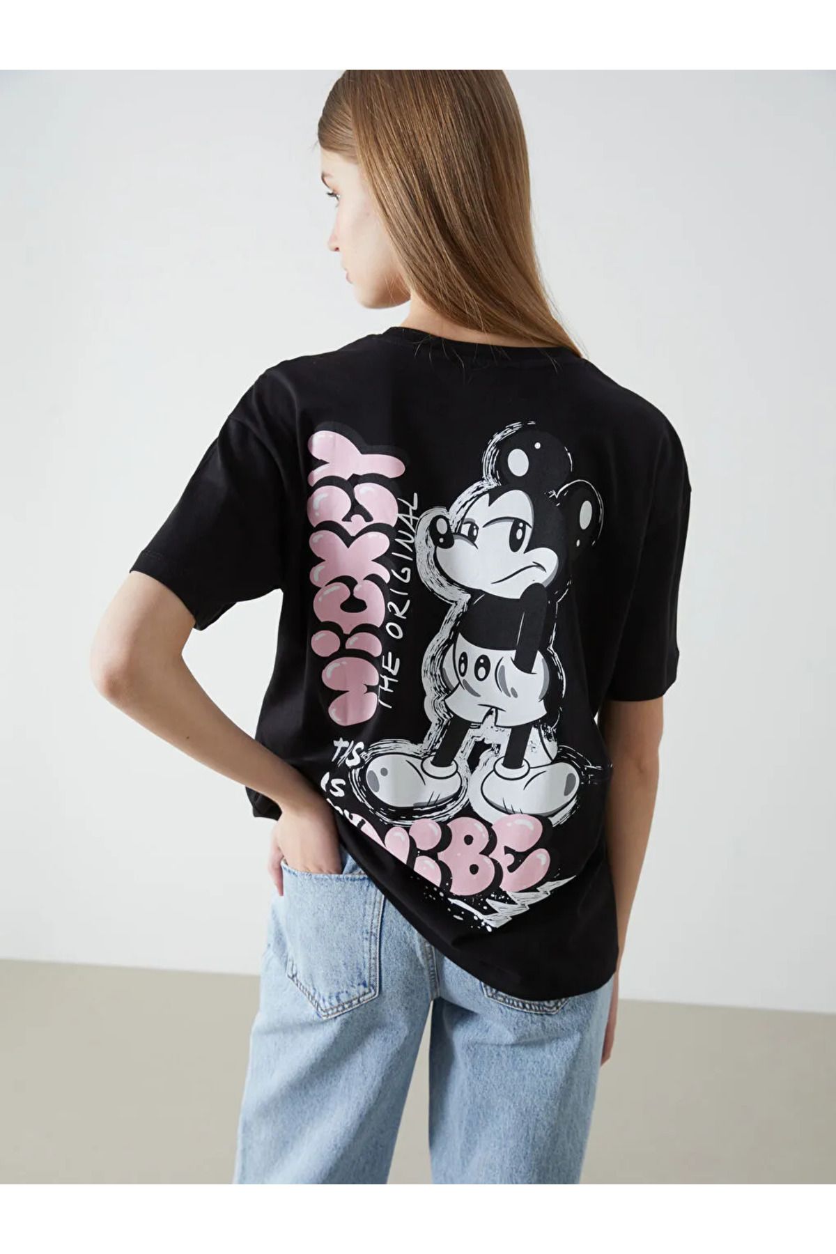 LC Waikiki XSIDE Siyah Bisiklet Yaka Mickey Mouse Baskılı Kadın Tişört