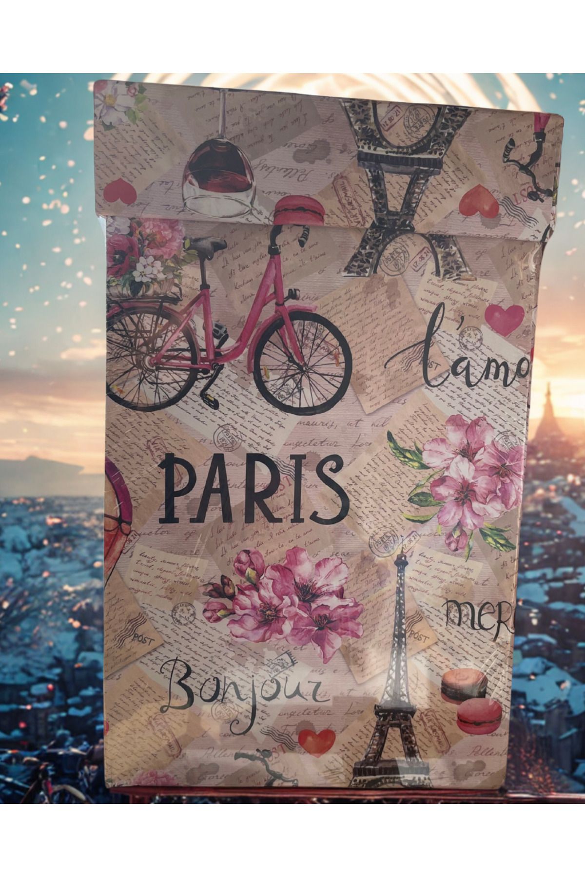 Nsk Textile Boutique Paris Eyfel Kulesi Temalı Kırmızı Pembe Kalp Desenli Hediye Kutusu | Romantik Tasarım