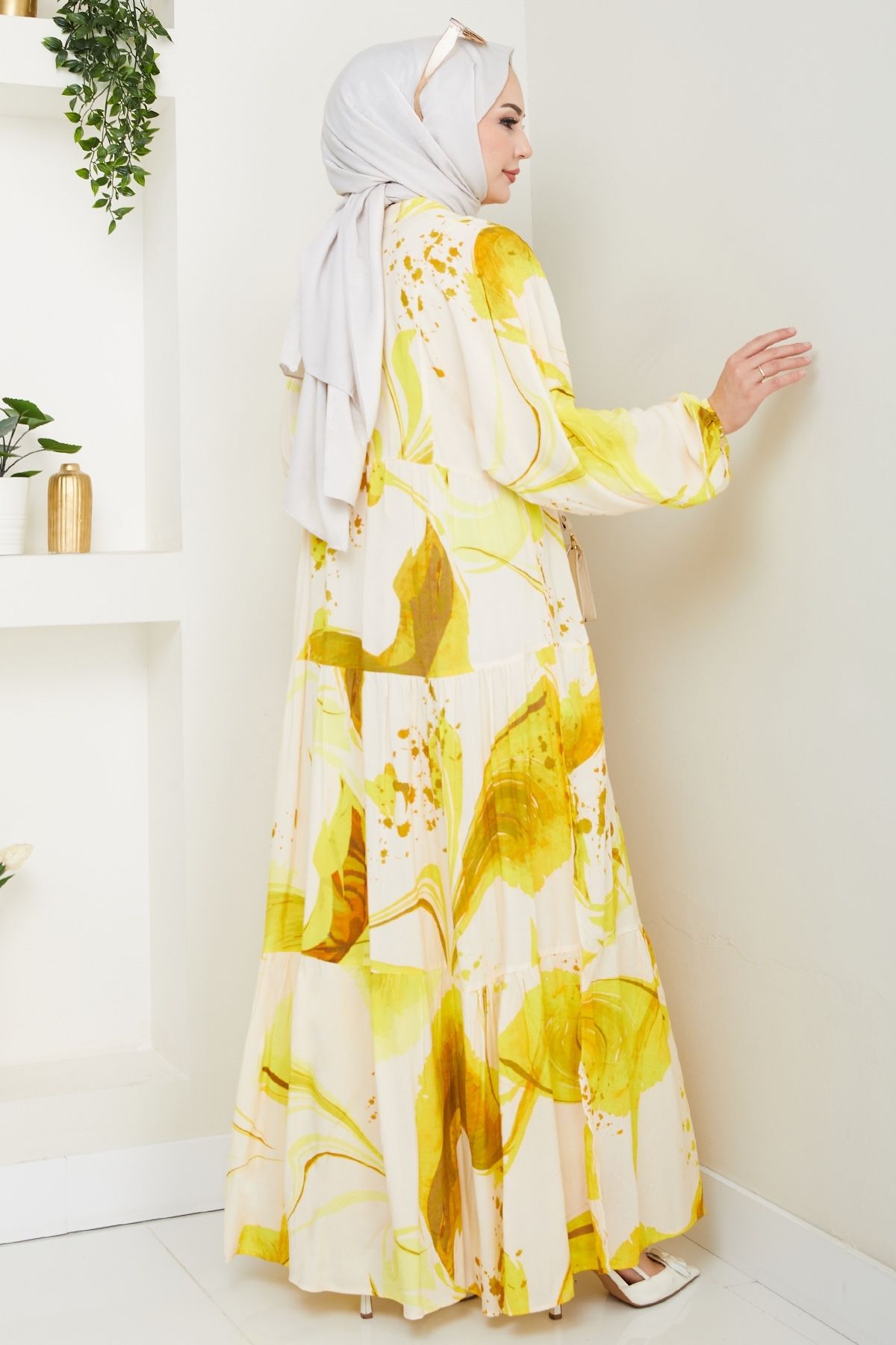InStyle-Digital Print Pattern Viscose Dress Yellow 5
