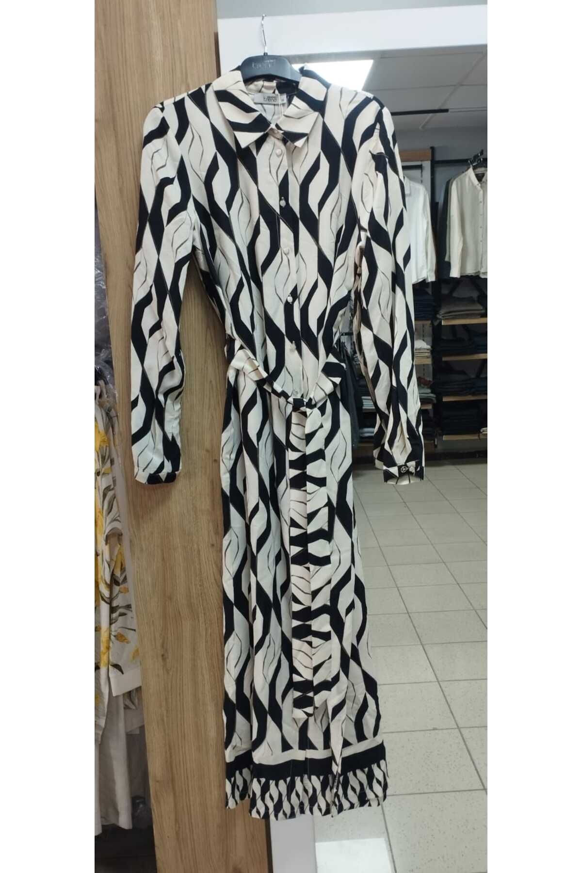 Armine TREND Desenli Gömlek Yaka Düğmeli Kuşaklı Tunik