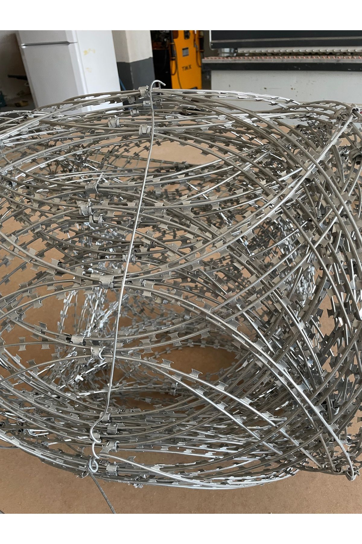 shop Galvanizli Helezon Jiletli Tel – 45 cm Çap – Güvenlik Teli – 10 Metre Spiral Rulo