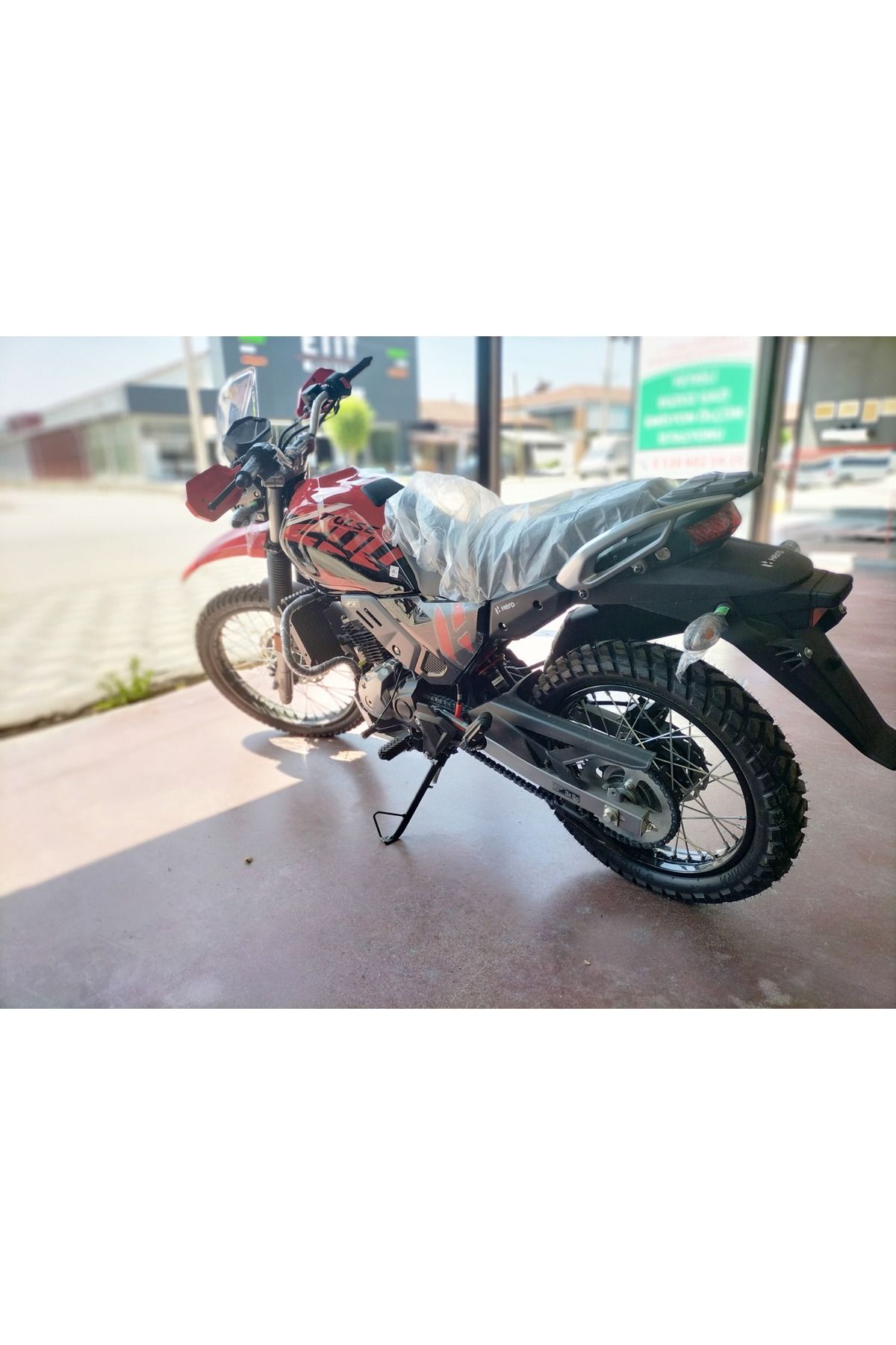 Hero XPulse 200 4V Pro