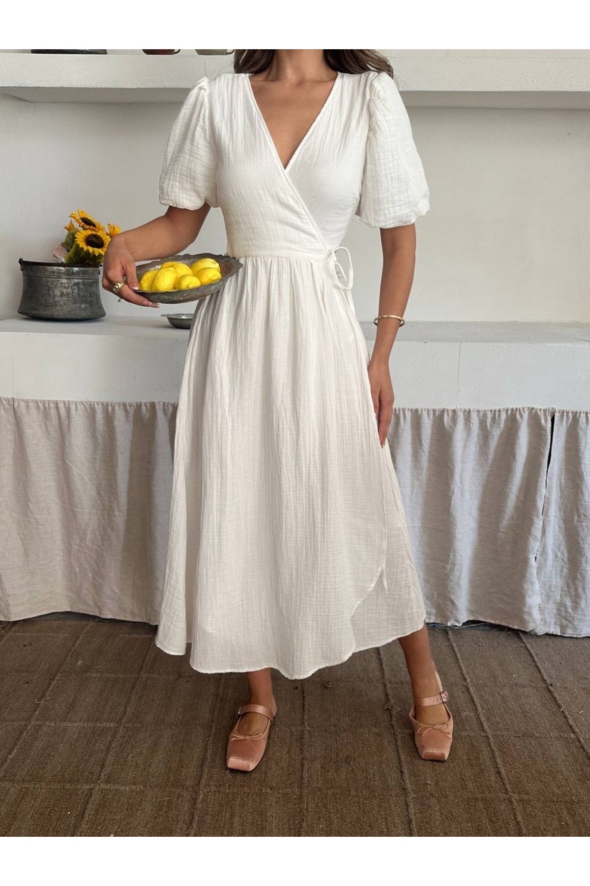 manana fashion Beyaz Müslin Yandan Bağlamalı Kruvaze Rahat Uzun Elbise