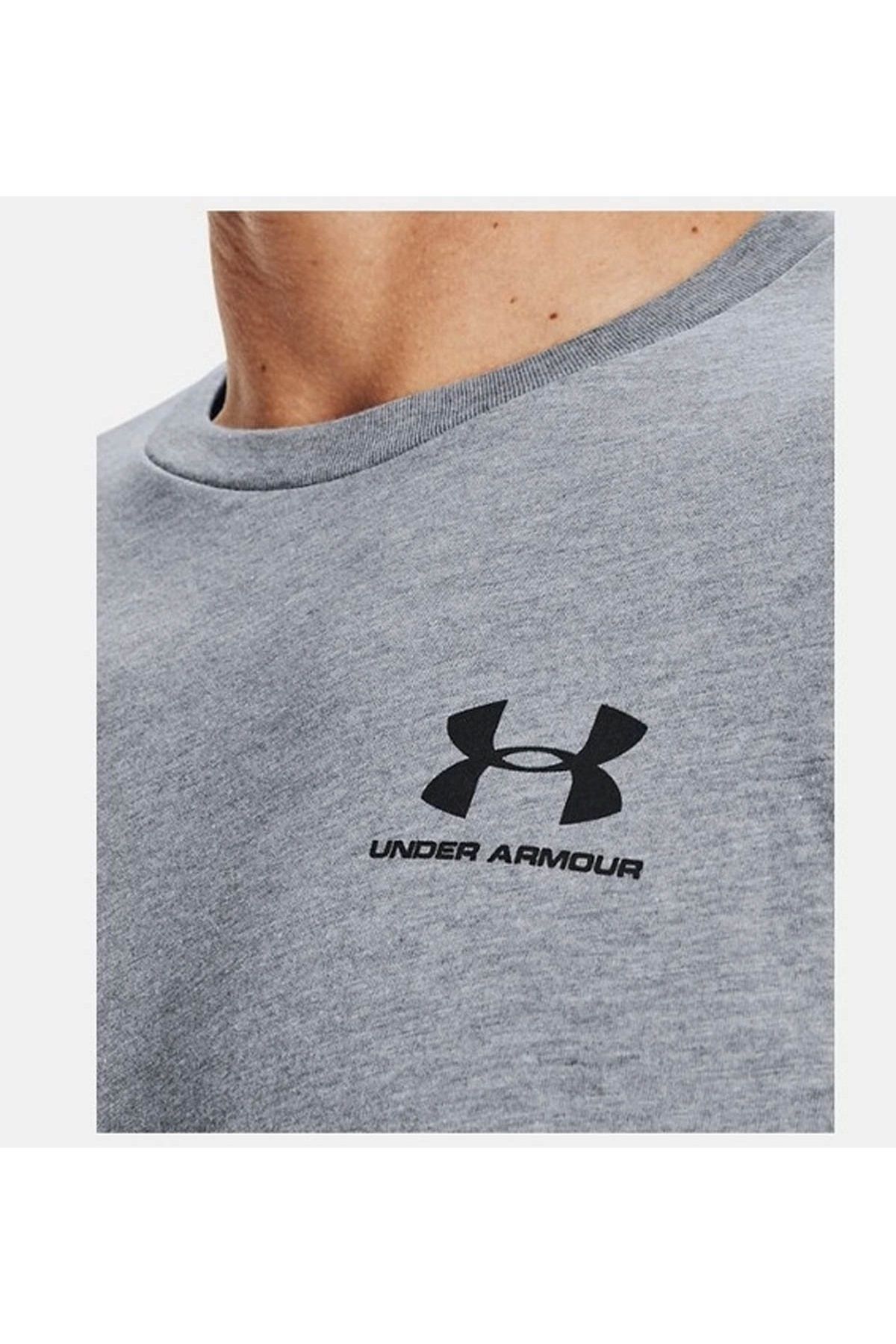 تی شرت خاکستری مردانه نر مسطح گردن 1326799 036 S به سبک چپ SS Under Armour