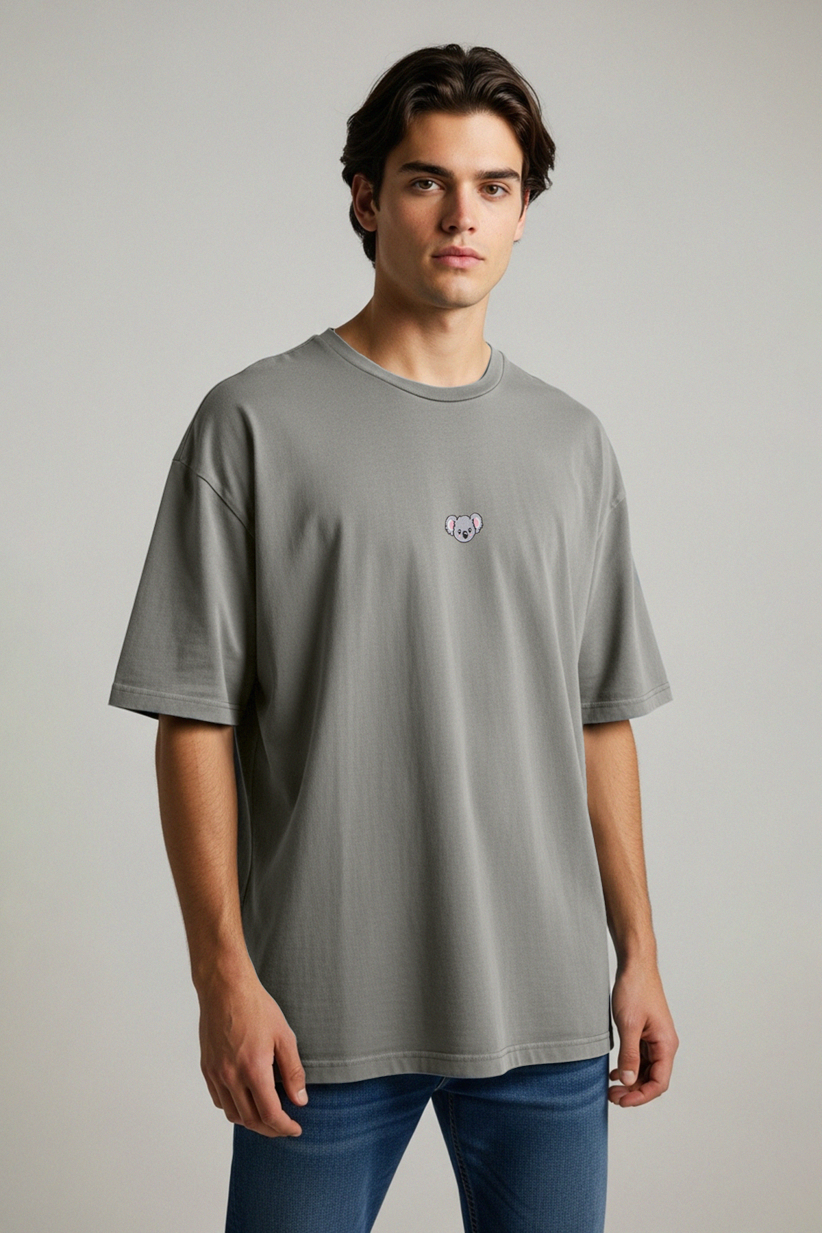 Trendyolmilla  Gri Oversize/Geniş Kesim Koala Nakışlı %100 Pamuklu T-Shirt TMNSS23TS00243 - Görsel 2