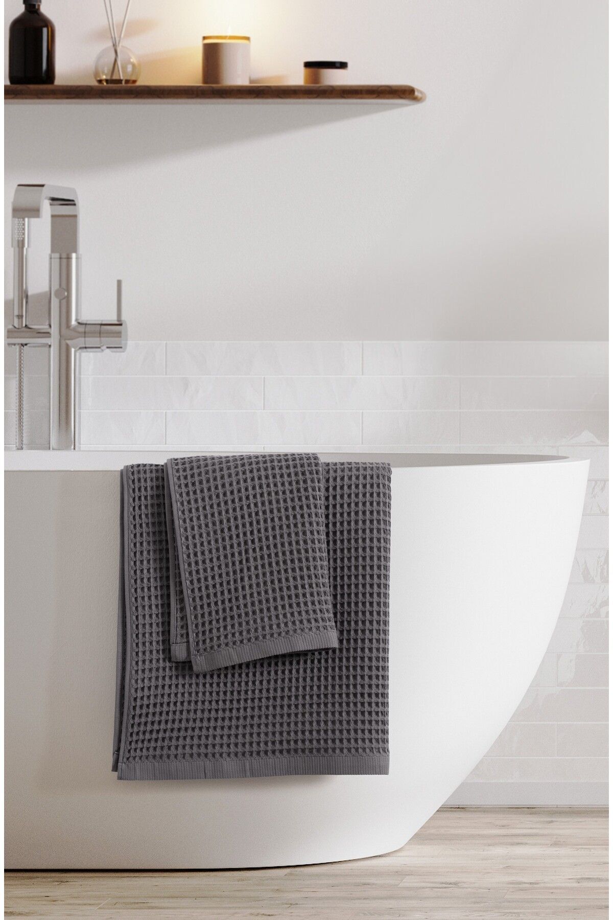 Sevim-Set of 2 Bath Towels with Waffle Pattern - Extra Soft and Honeycomb 100% Cotton - High Water Absorbent - Anthracite 2