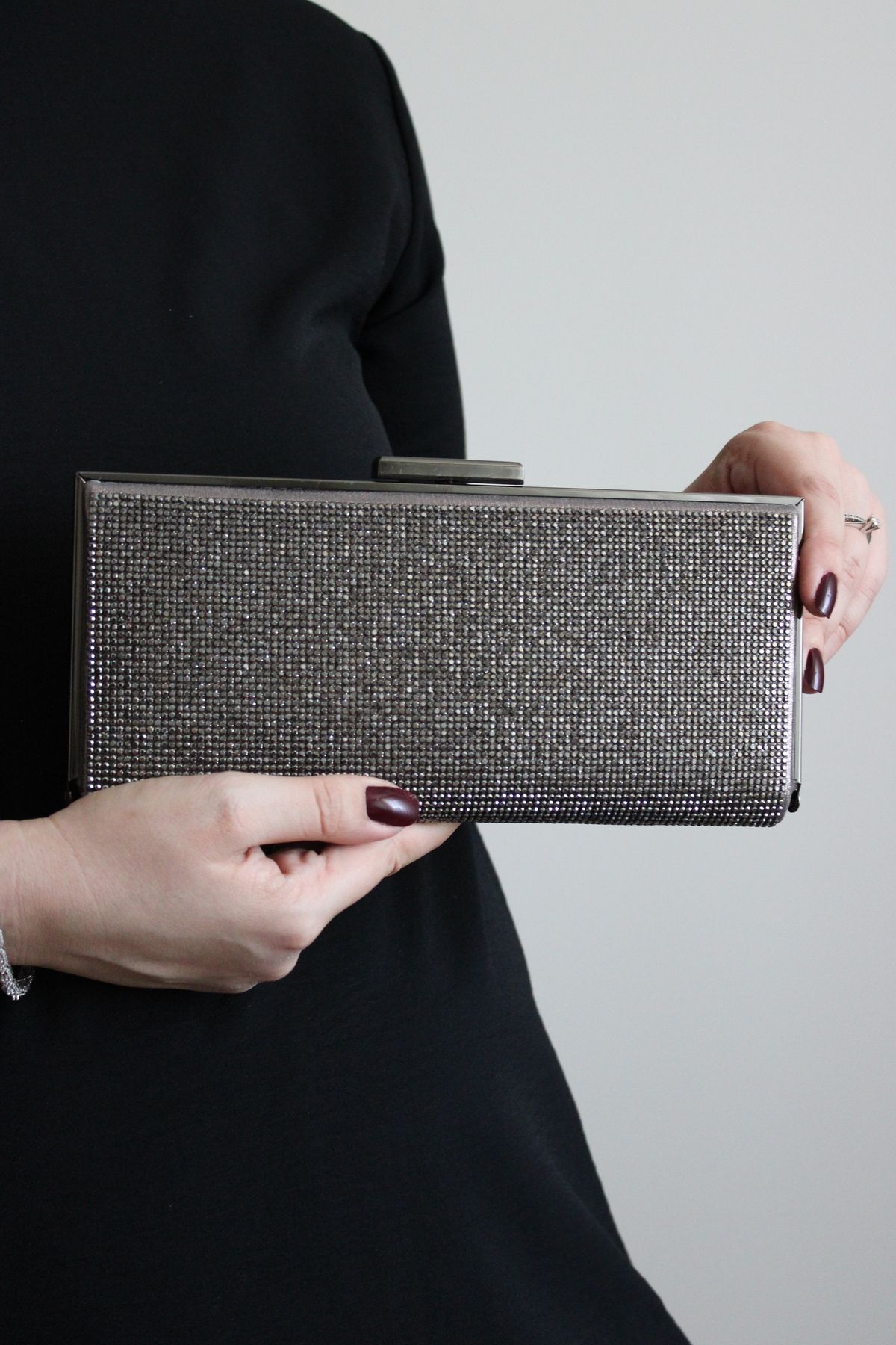 Mimoza Kadın Abiye - Çift Yön Taşlı Clutch – Zincir Askılı