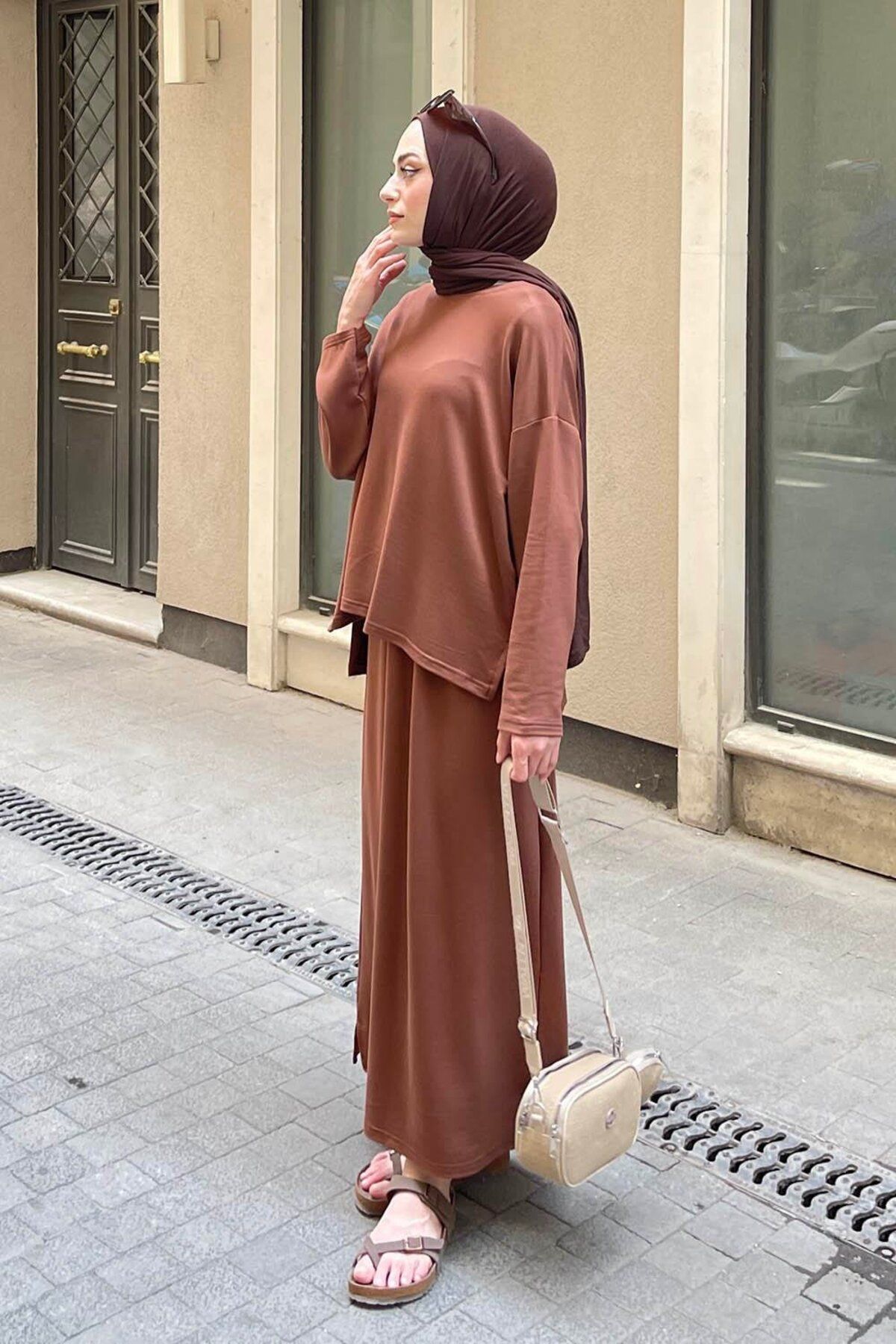 ست بالاپایین پوشیده چند رنگ زنانه کپی دامن کریستال قهوه تلخ lamelif