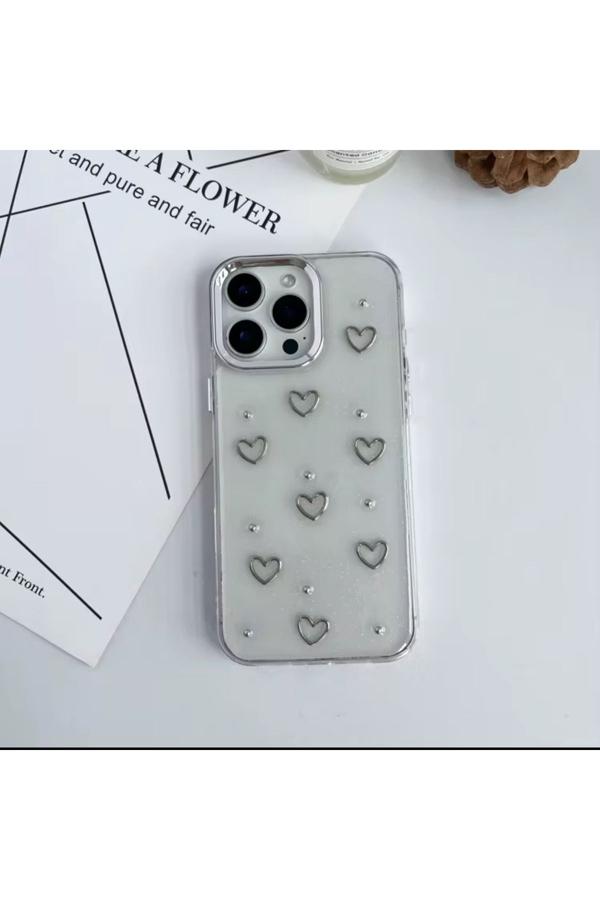 Caseji iPhone 16 Pro Max Uyumlu 3D Kalpli Işltılı Simli Kılıf
