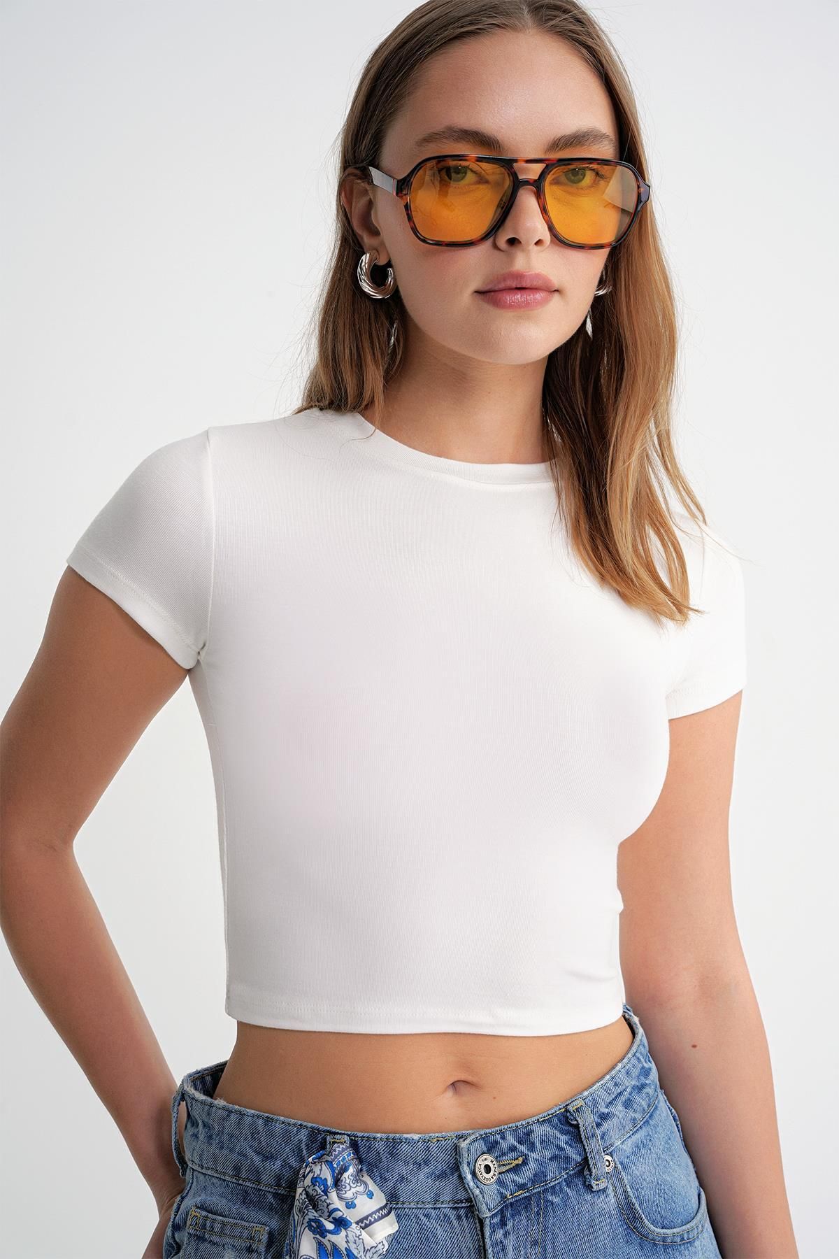 Mixray-2011 Γυναικείο T-Shirt Slim Fit Basic Crop Λευκό 3